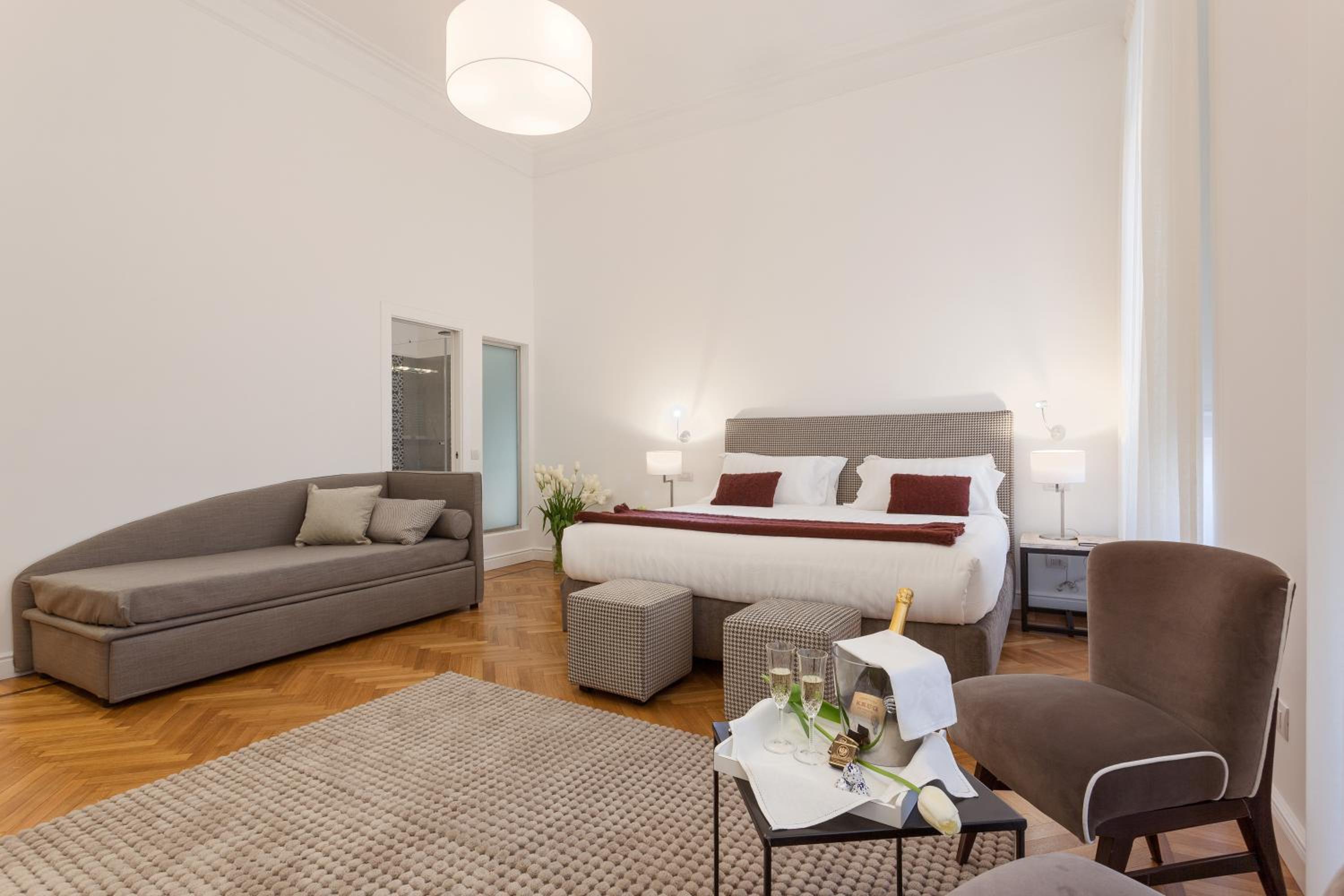 Deluxe Double or Twin Room photo 1