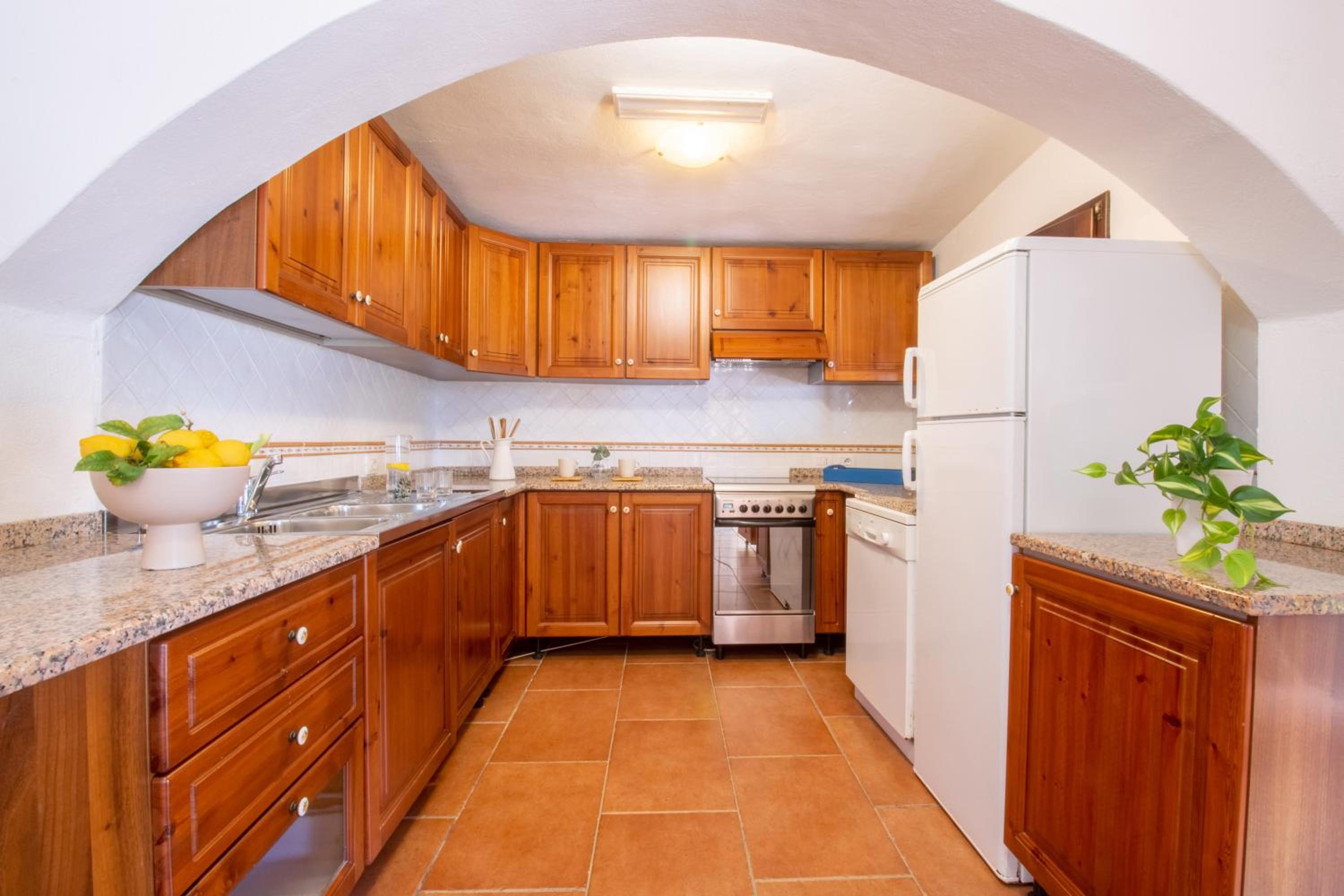 Villa photo 3
