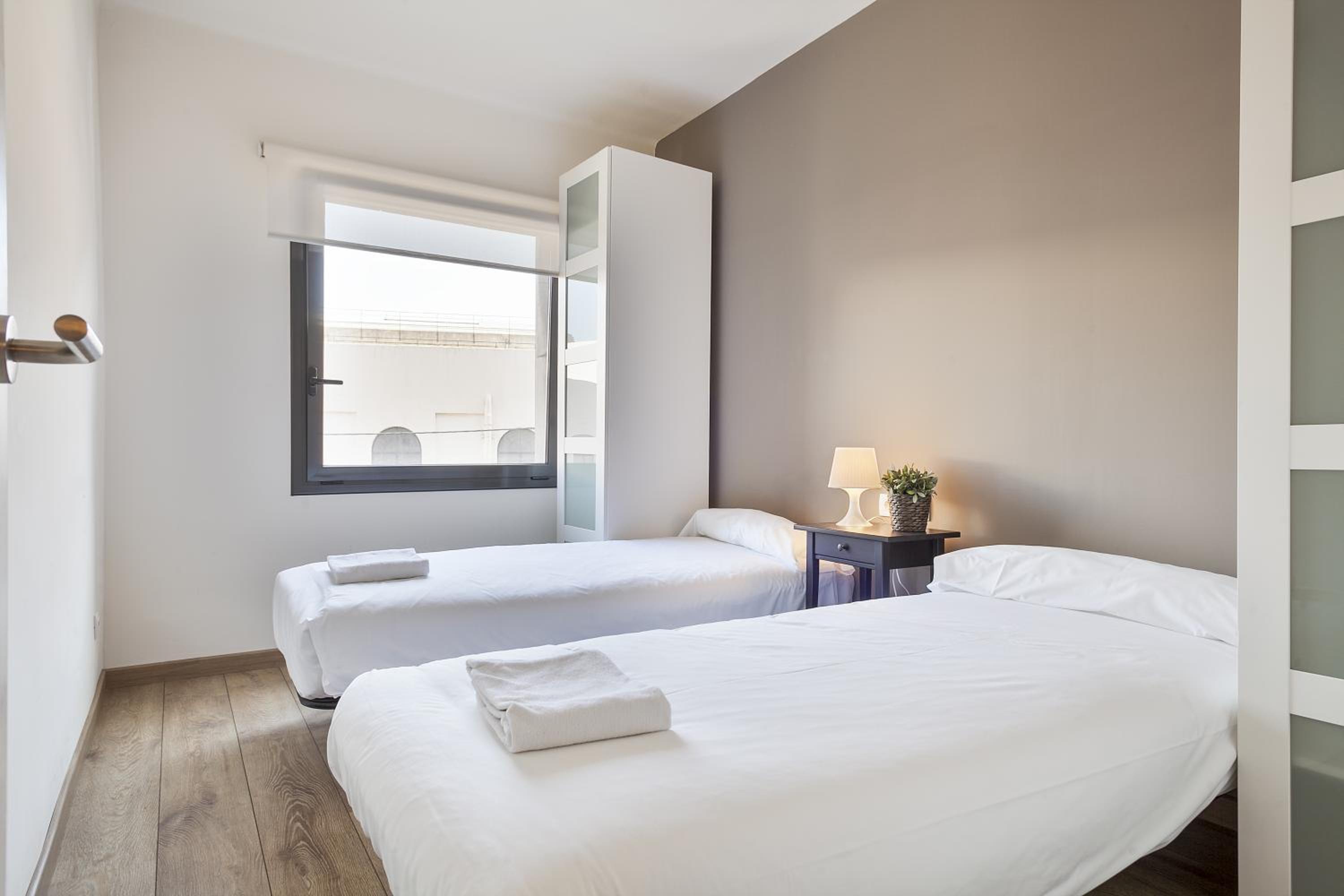 Two-Bedroom Apartment (5 Adults) photo 3