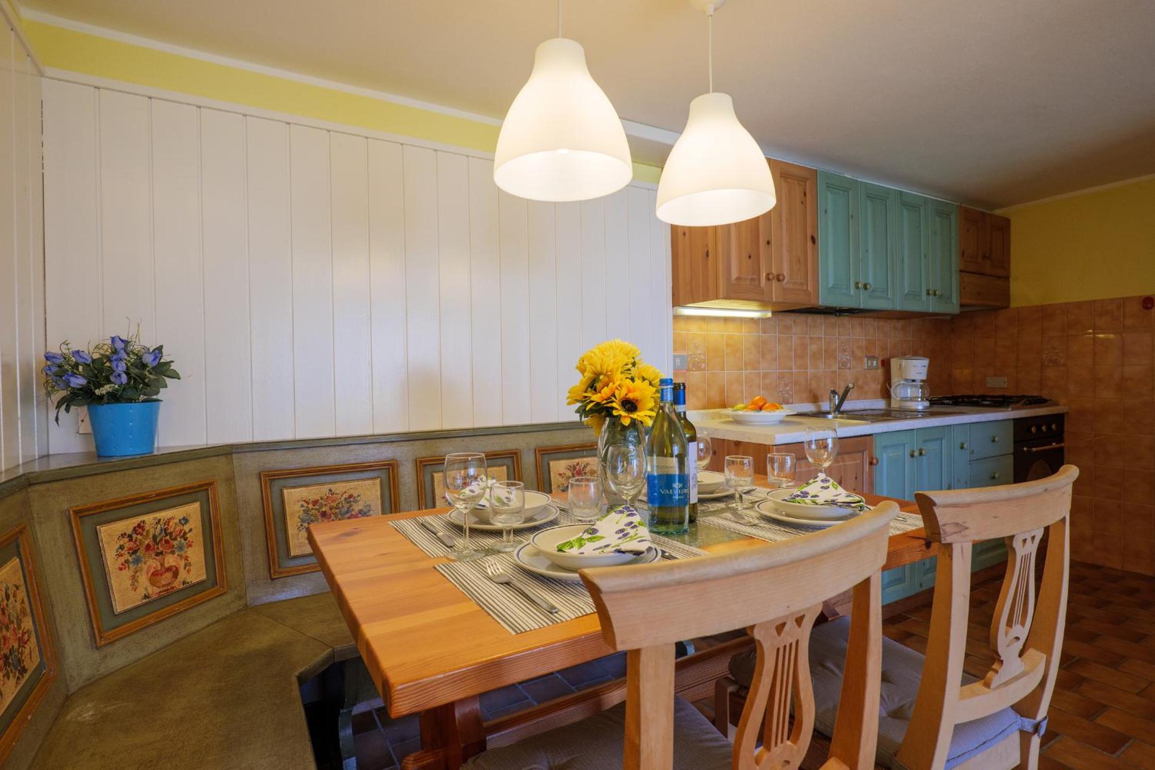 One-Bedroom Apartment with Private Garden photo 3