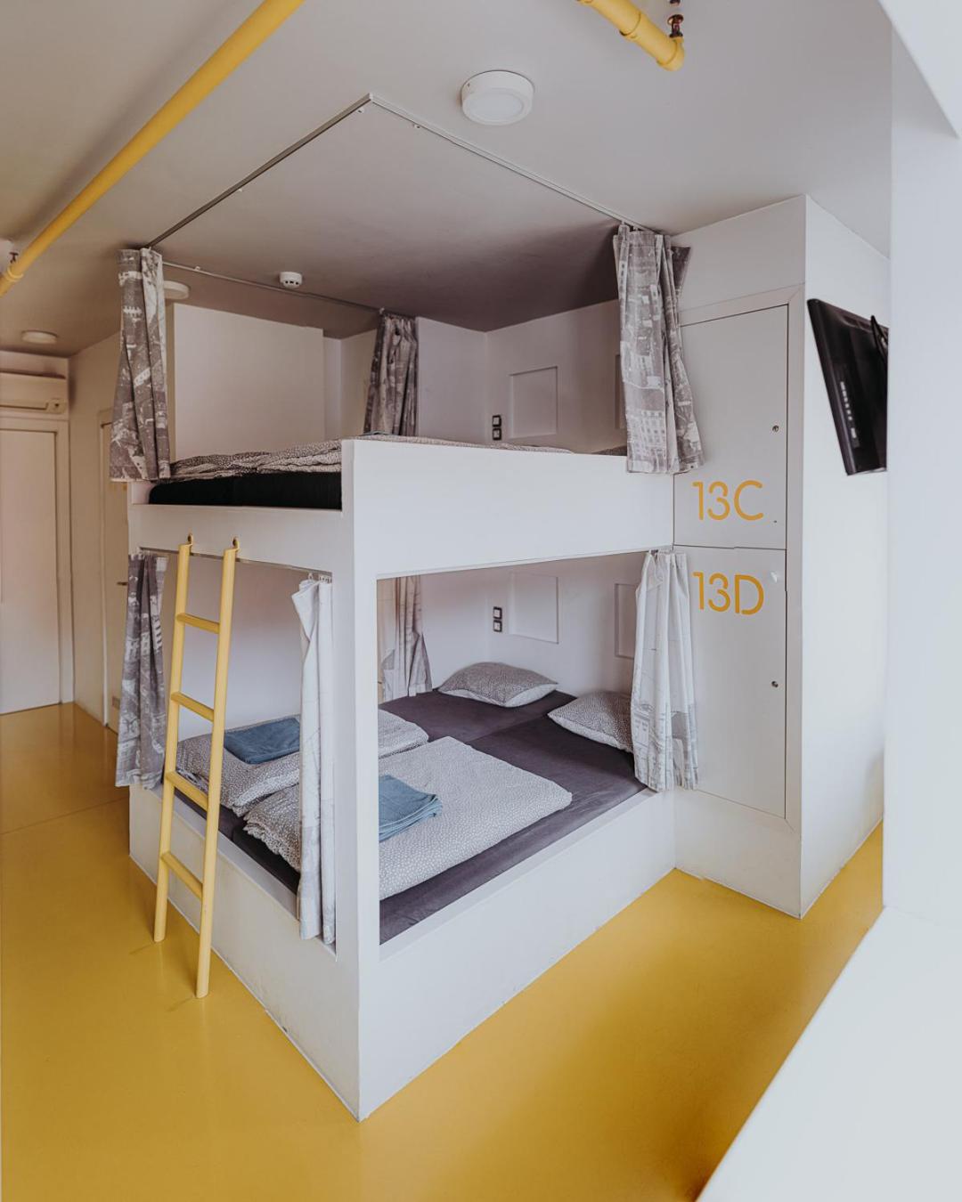 Private Comfort Quadruple Room With Private Bathroom