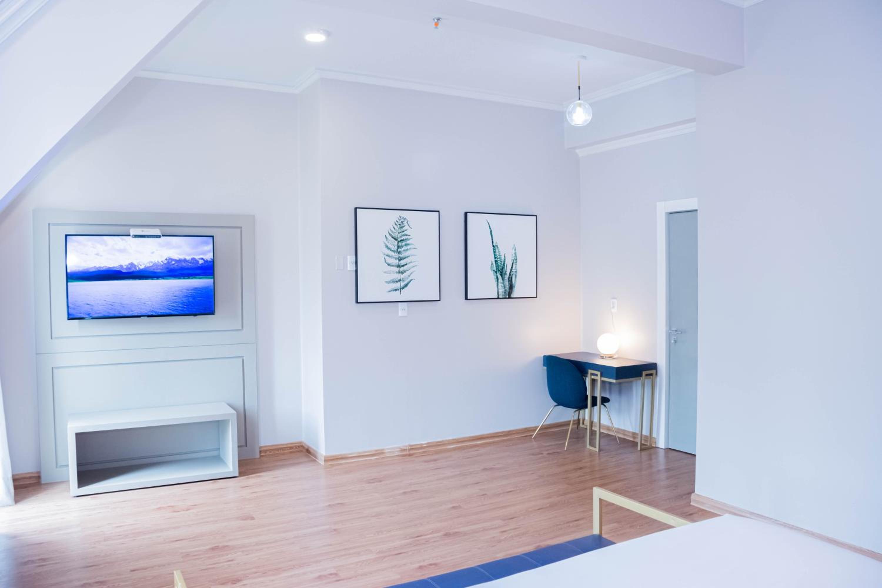Deluxe Family Suite photo 1