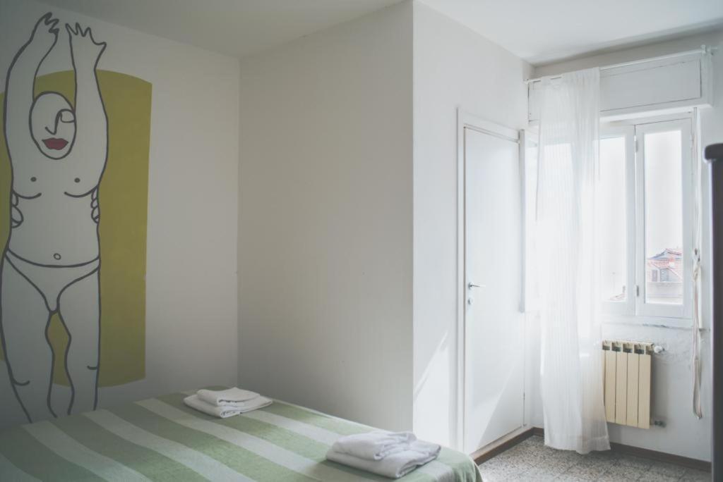 Twin Room with Sea View photo 3