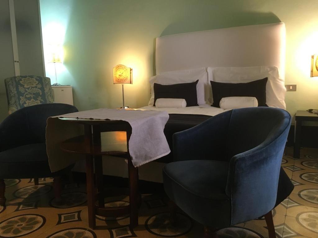 Triple Room with Private Bathroom photo 1