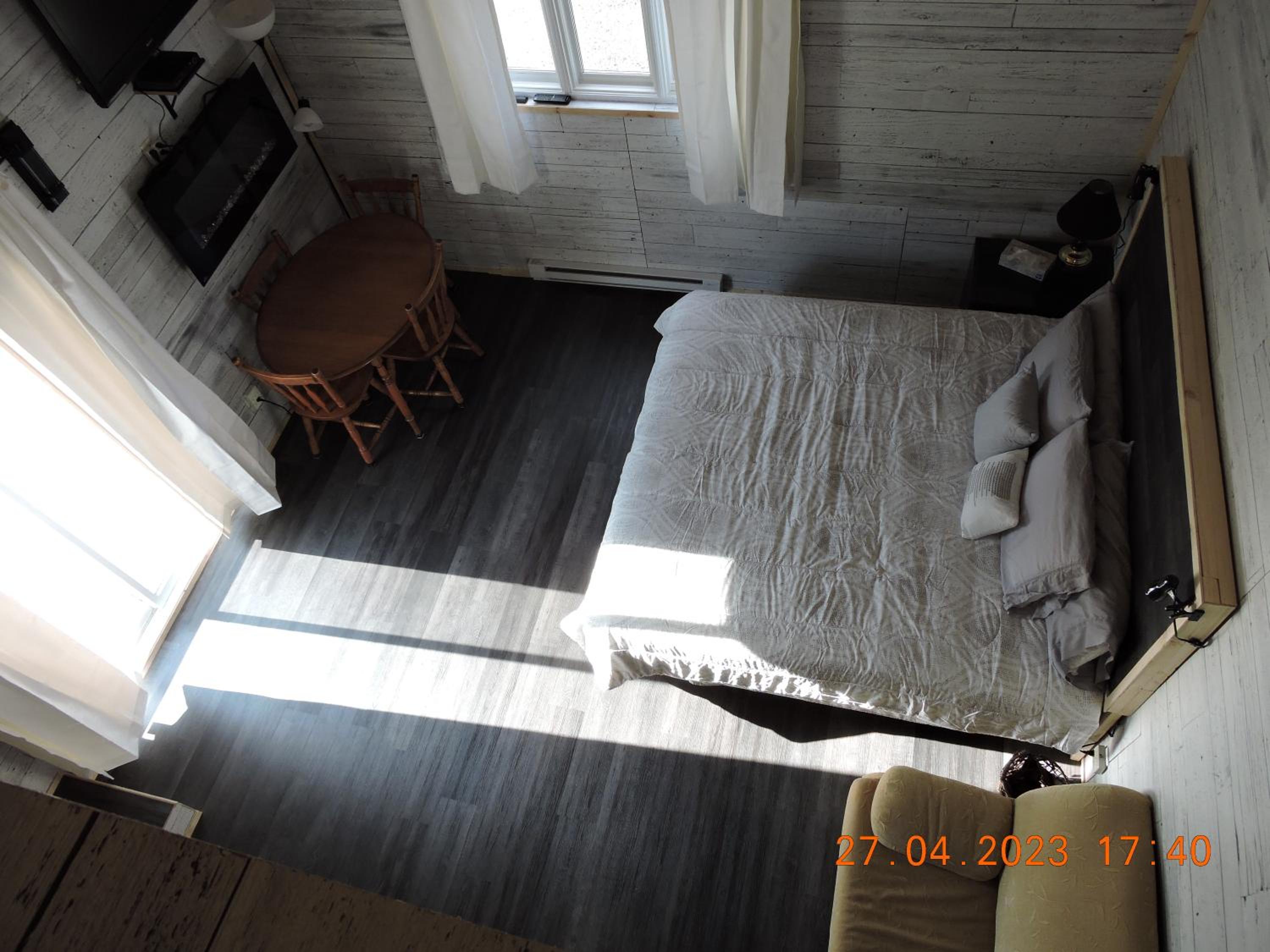 Family Room with Terrace photo 2