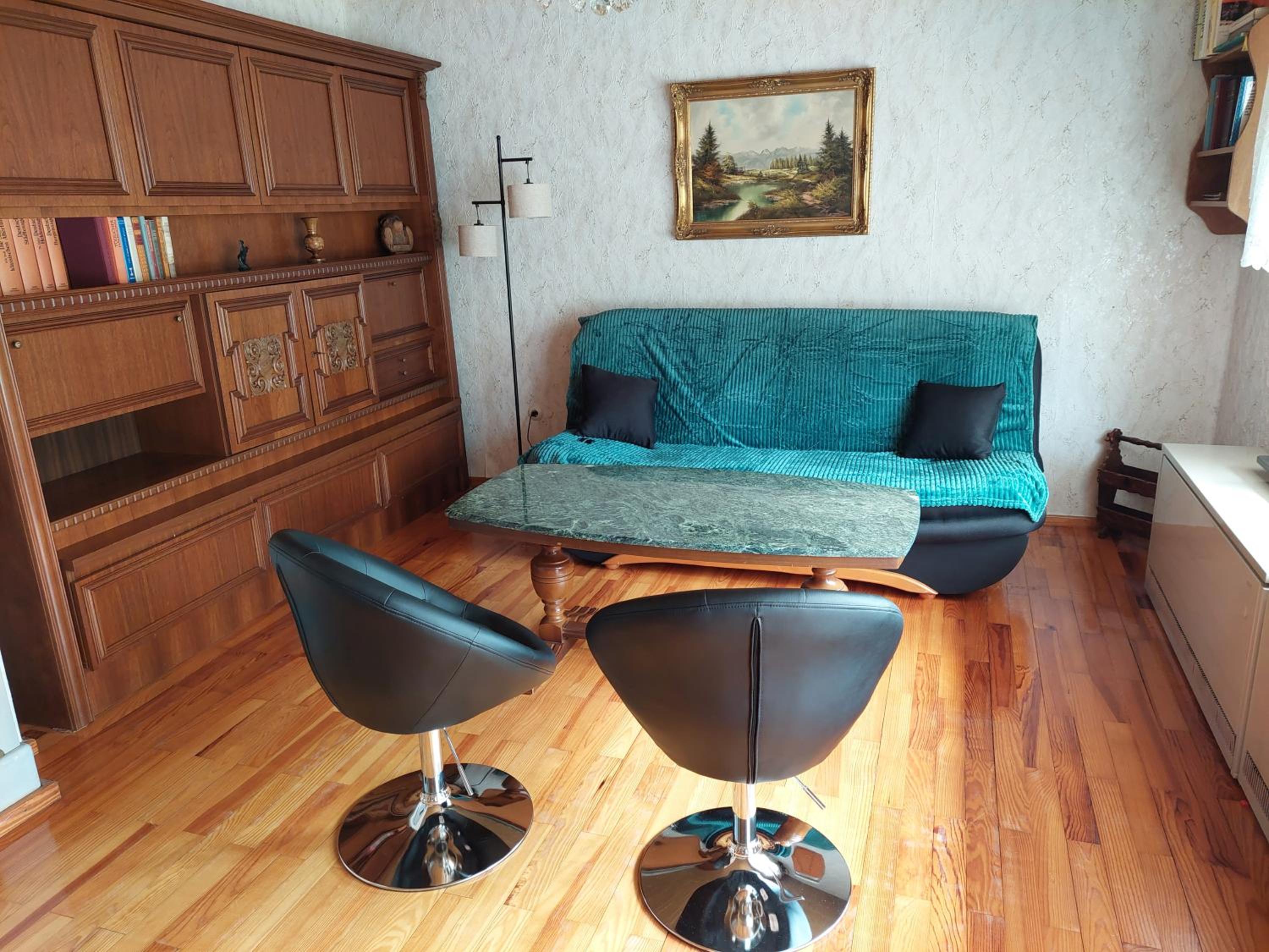 Two-Bedroom Apartment - Photo 16