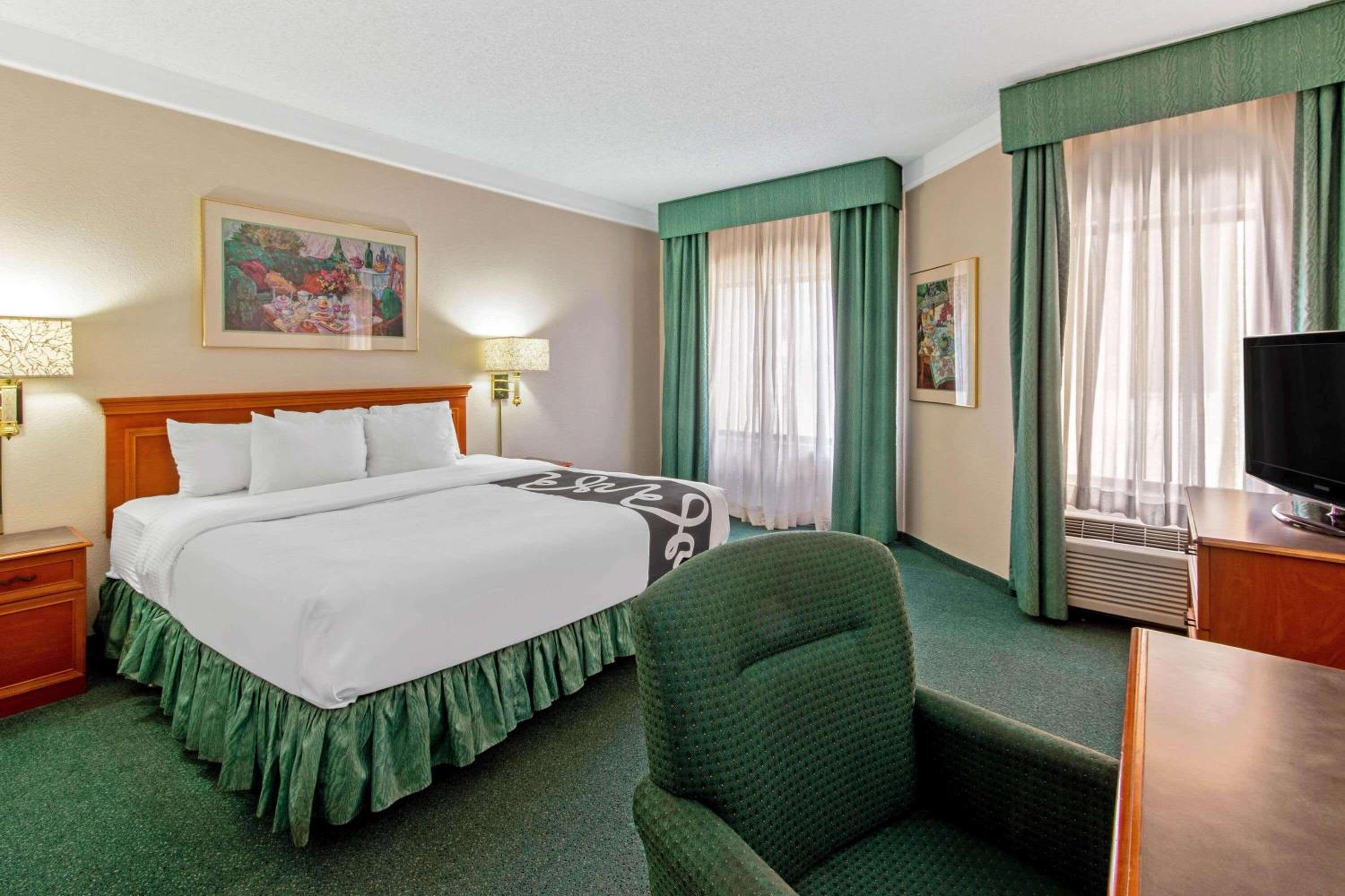 King Room - Mobility Access/Non-Smoking