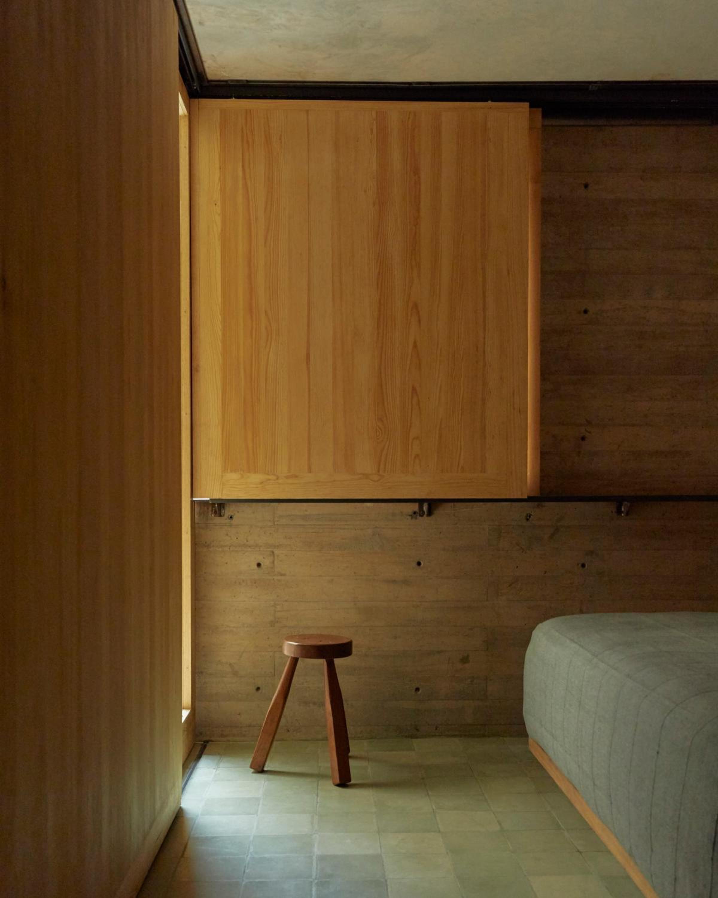Balcony Room