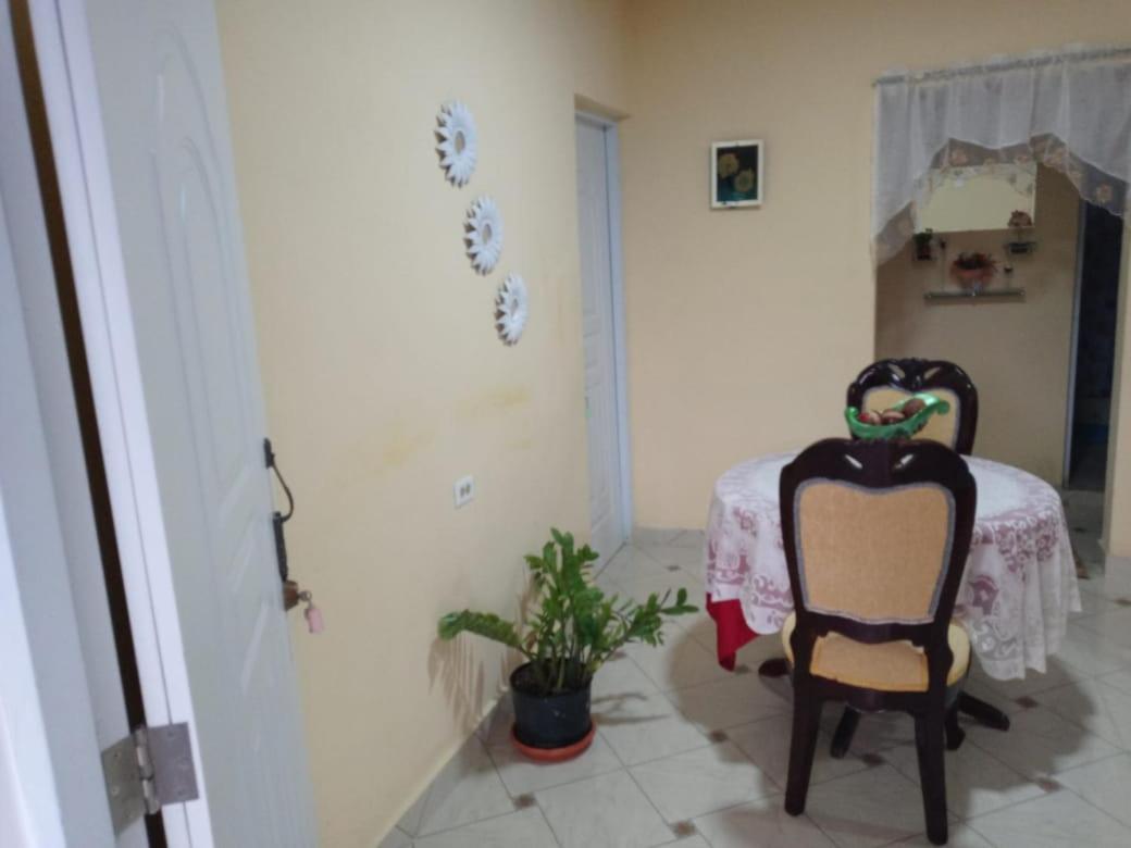 Three-Bedroom House photo 3
