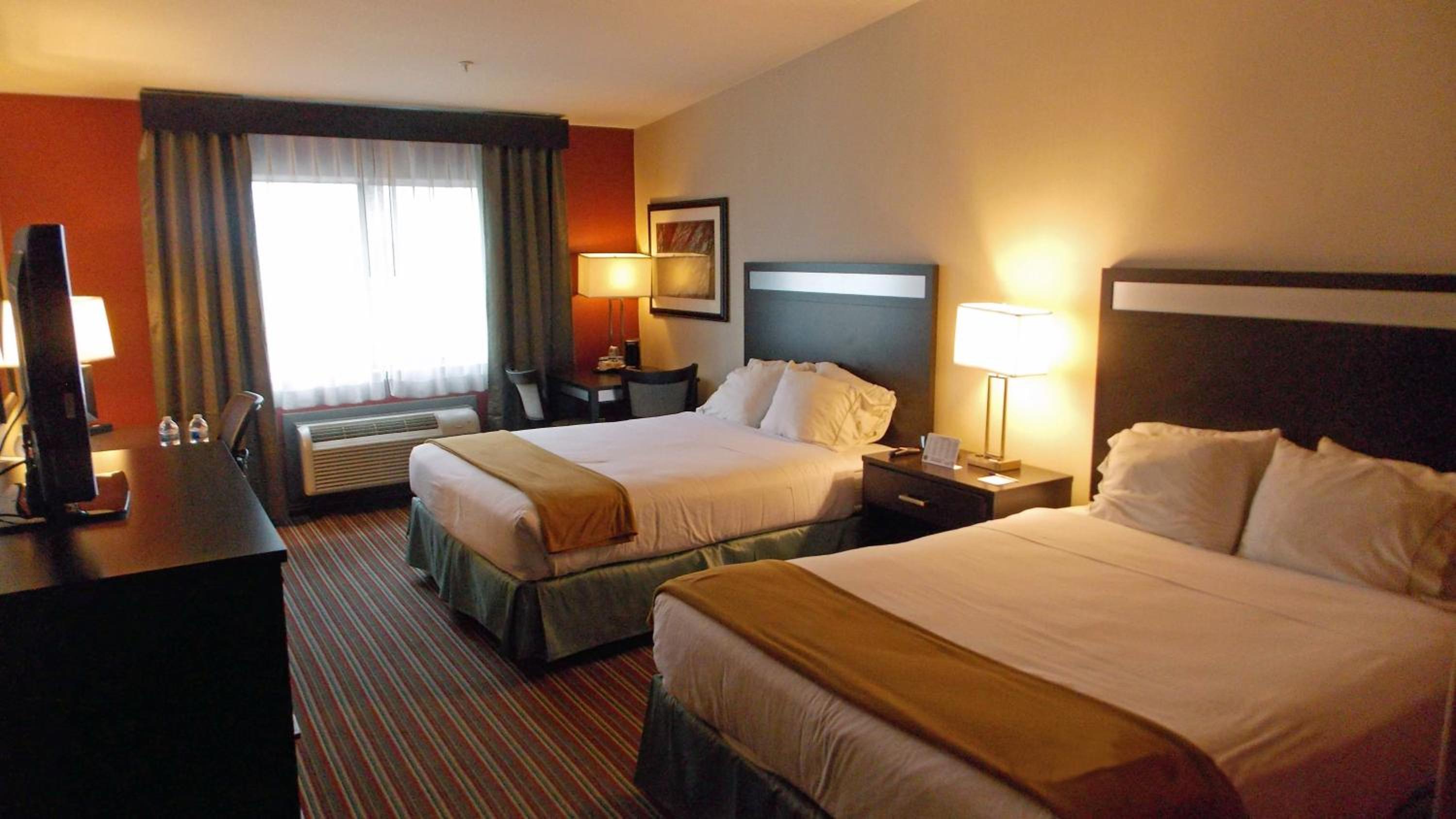 Standard Room - Photo 1