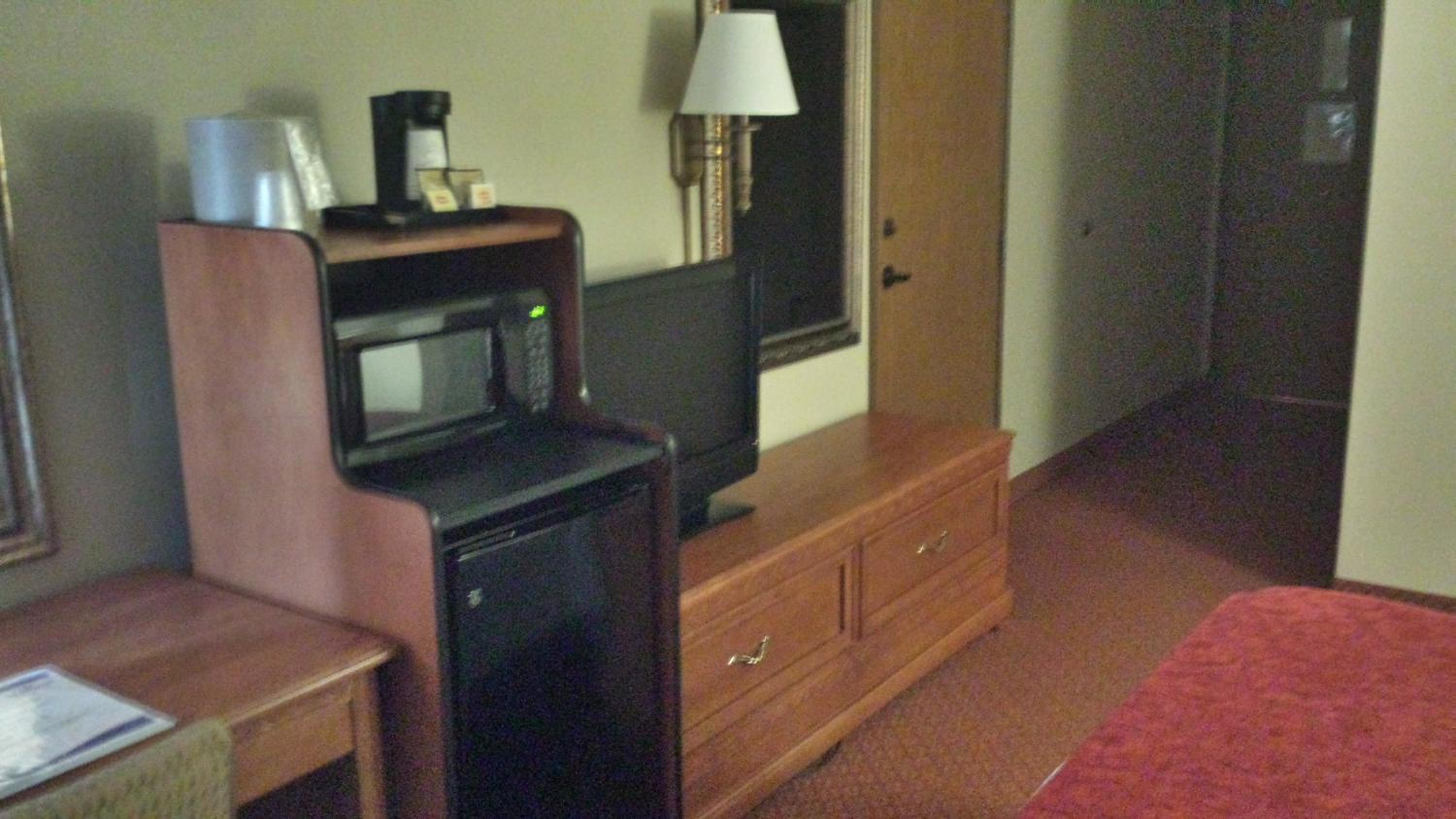 Queen Room - Photo 8
