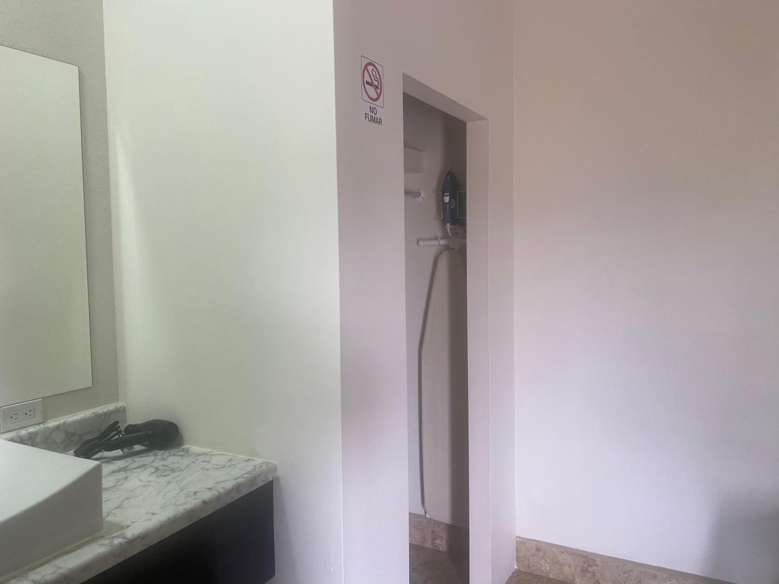 Large Double Room - Photo 57