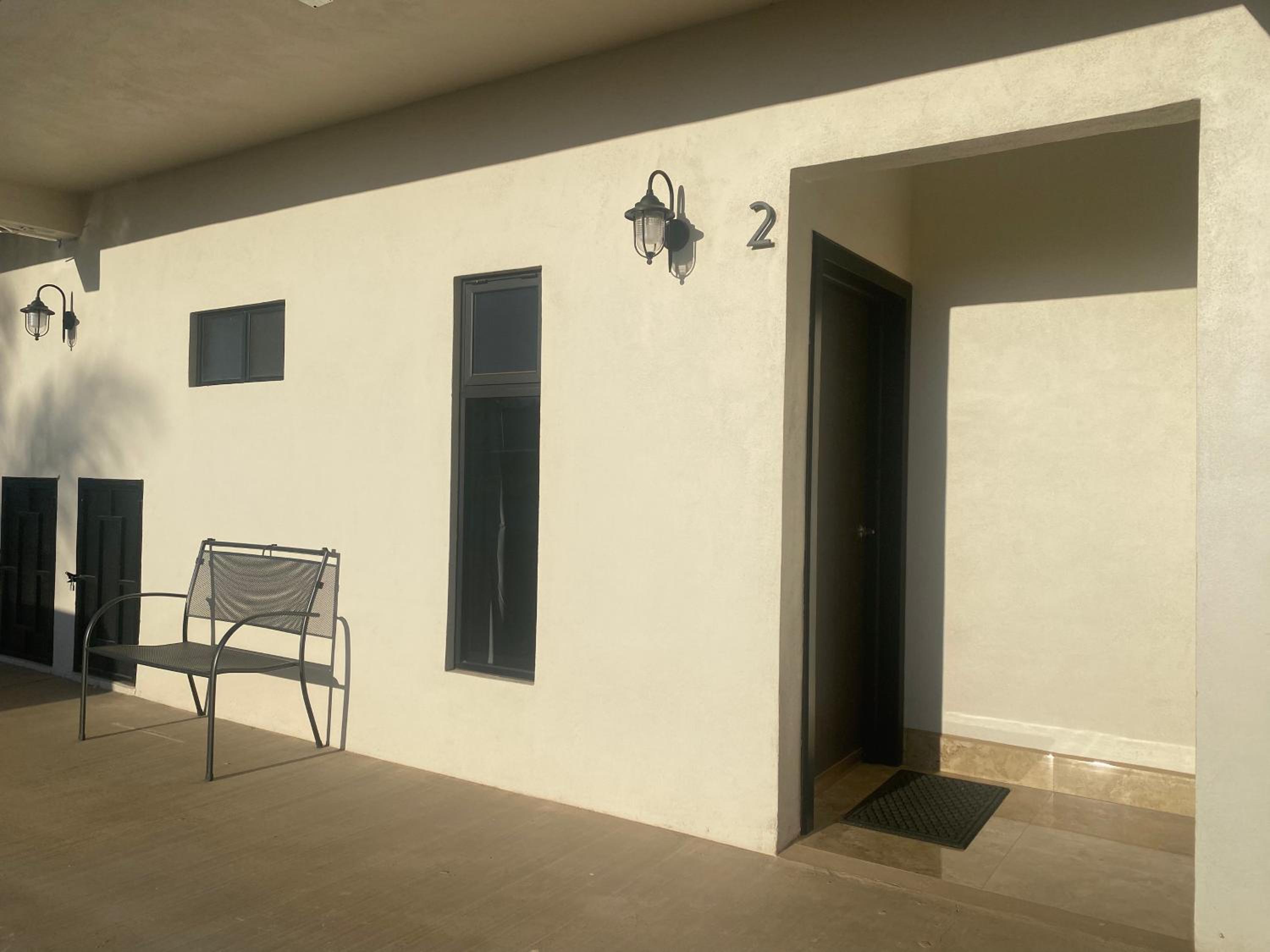 Large Double Room - Photo 28