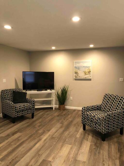 Four-Bedroom House photo 3