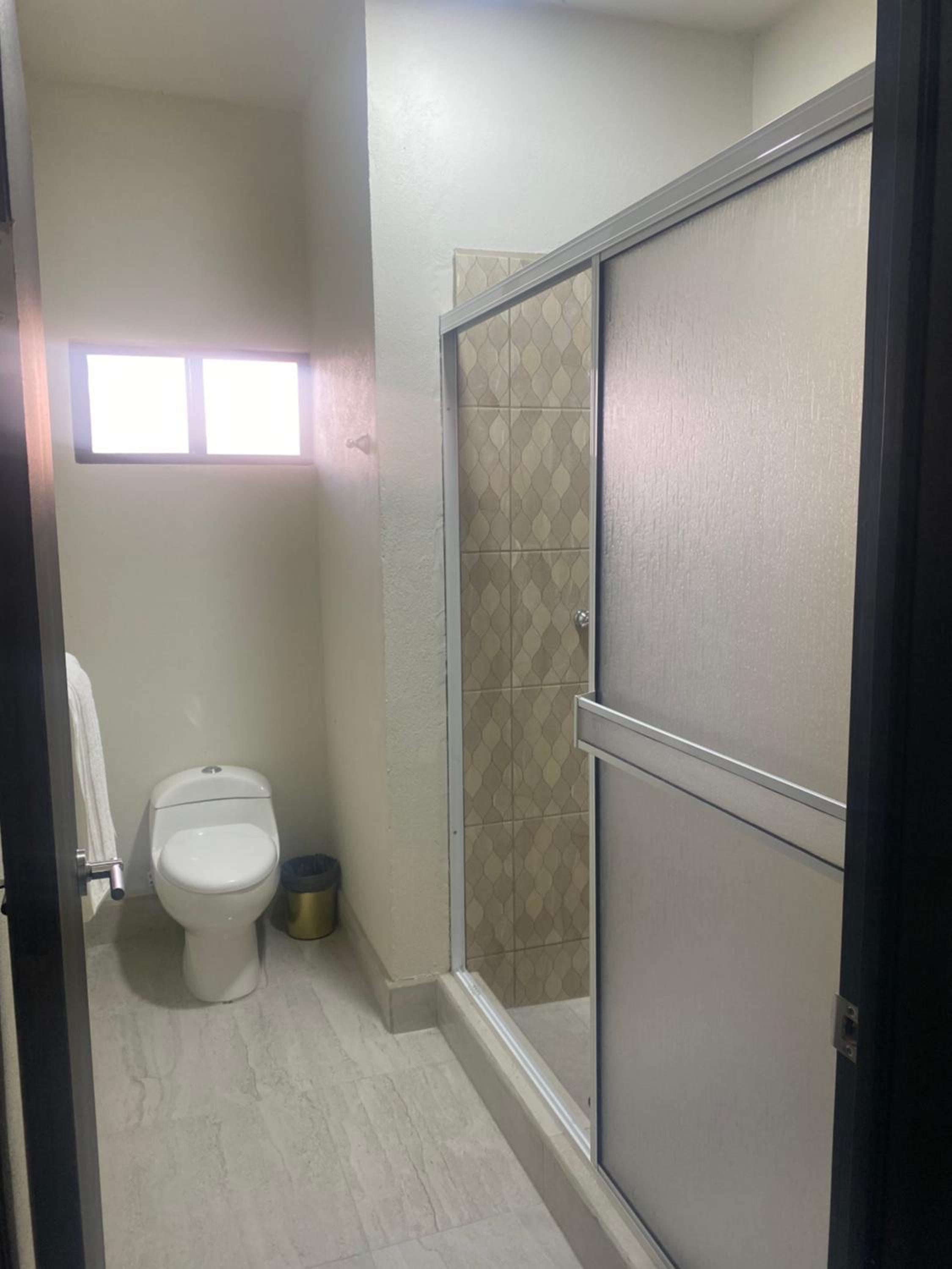 Large Double Room - Photo 81