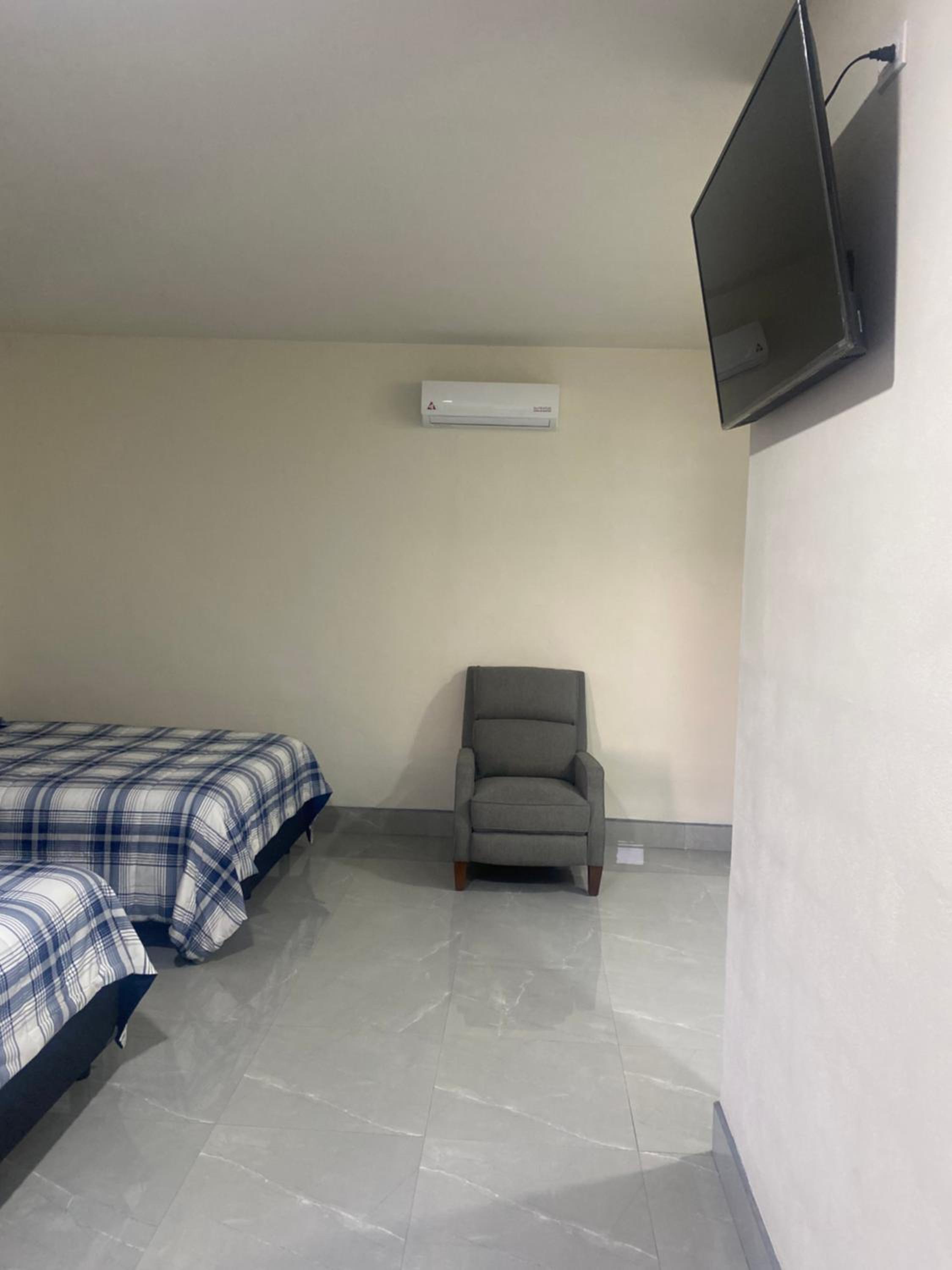 Large Double Room - Photo 66