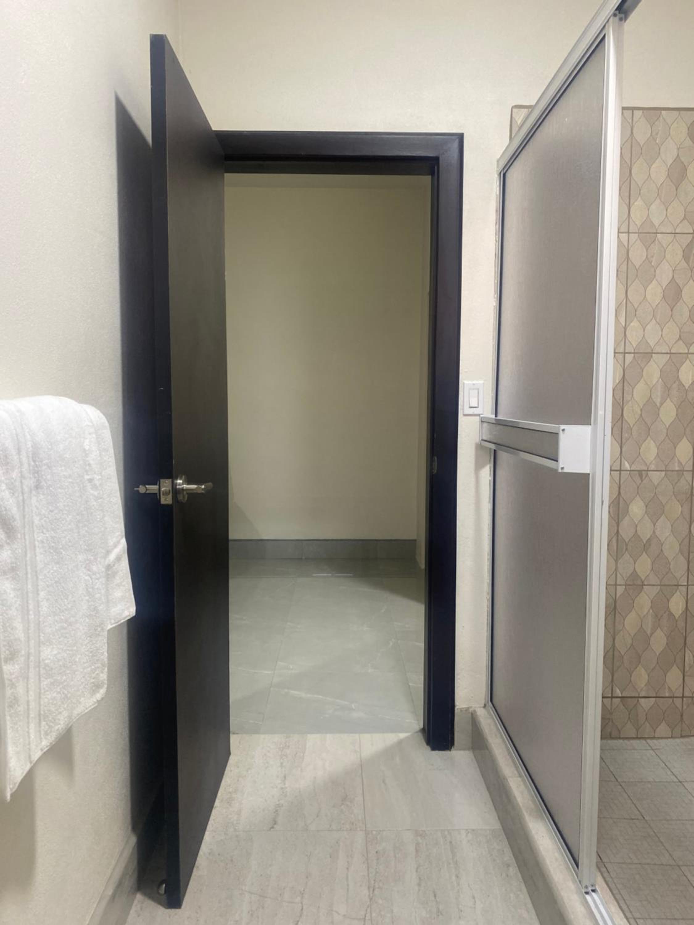 Large Double Room - Photo 68