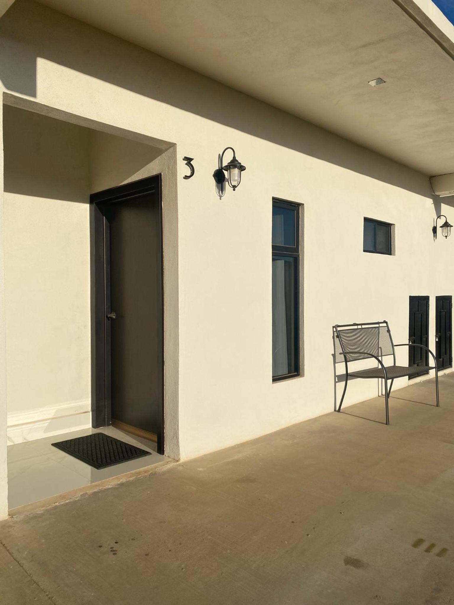 Large Double Room - Photo 33