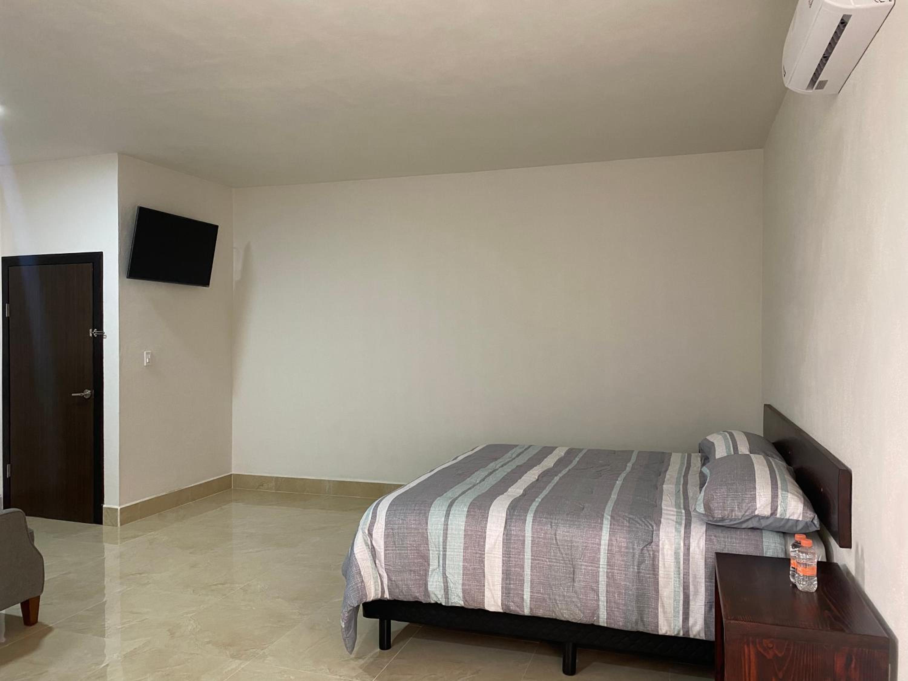King Suite - Photo 64