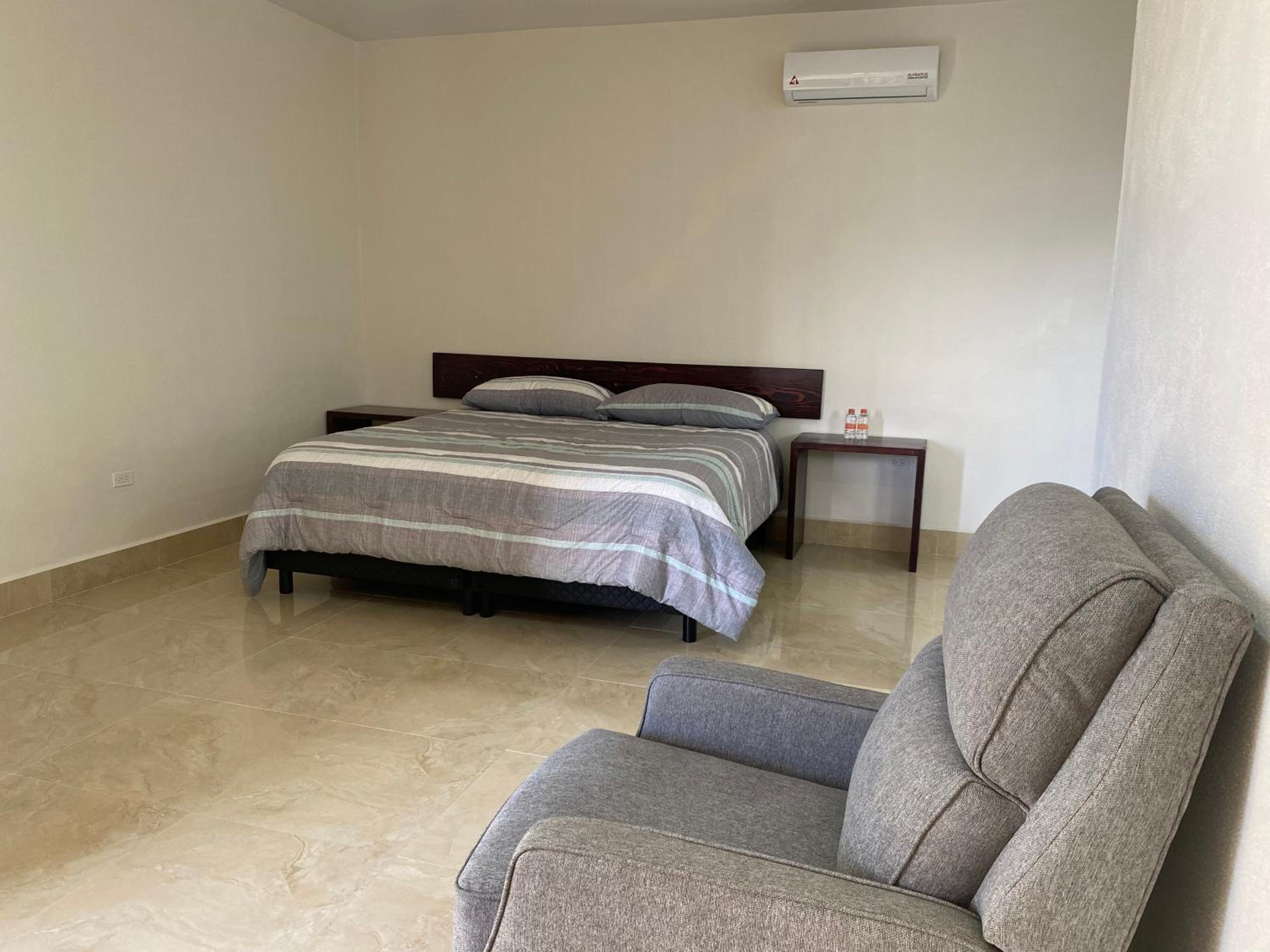 King Suite - Photo 65