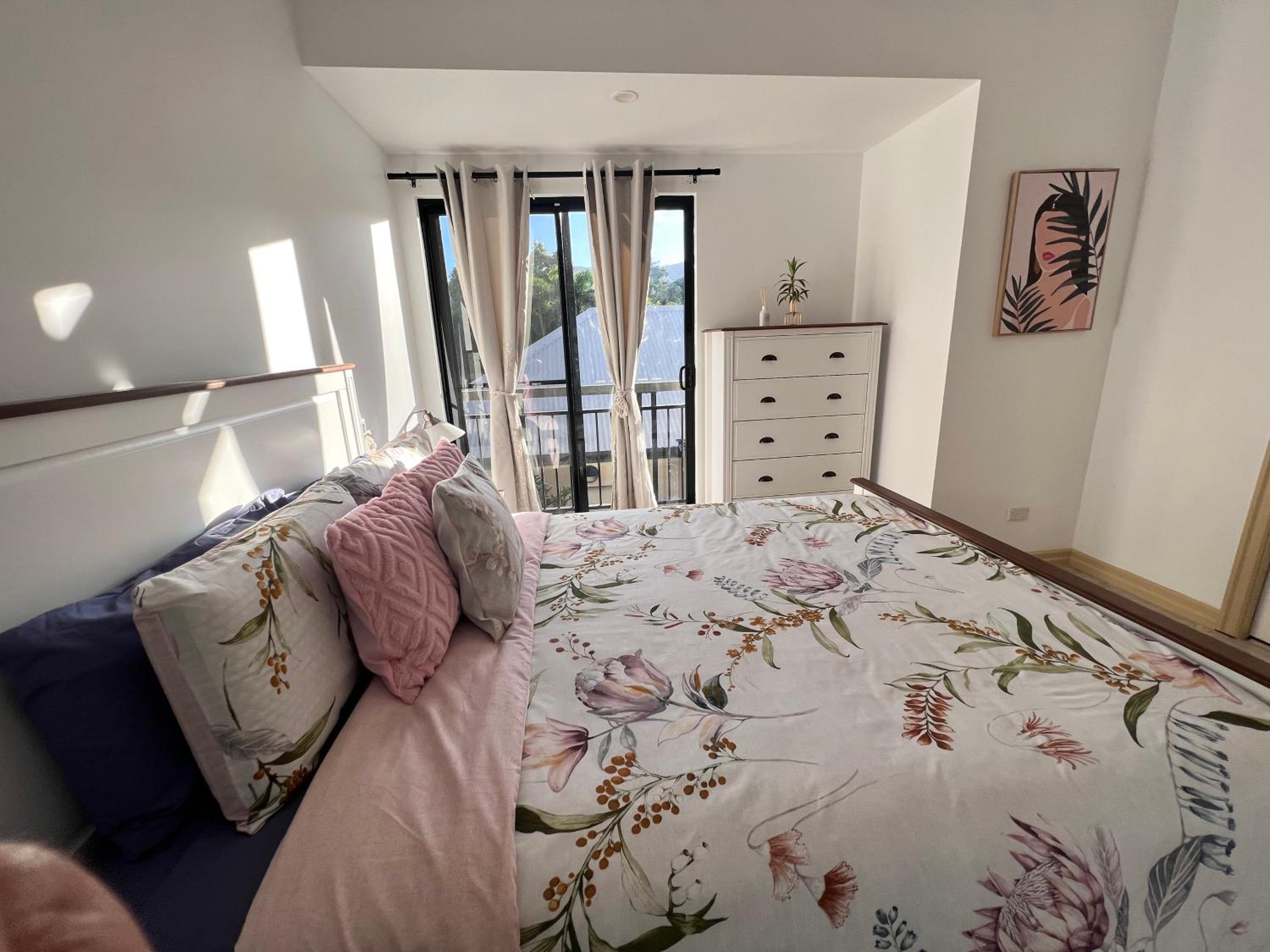 Double Room with Mountain View