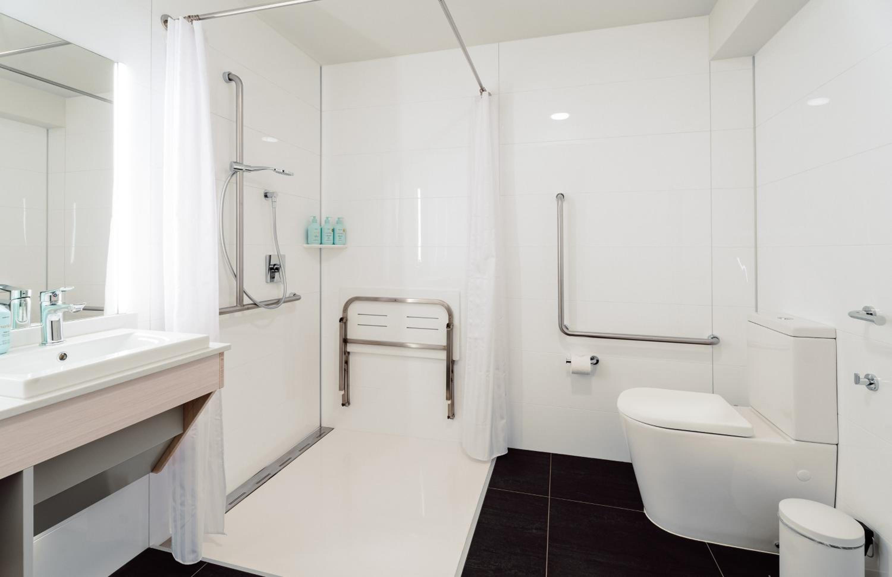 CitySide Accessible Room