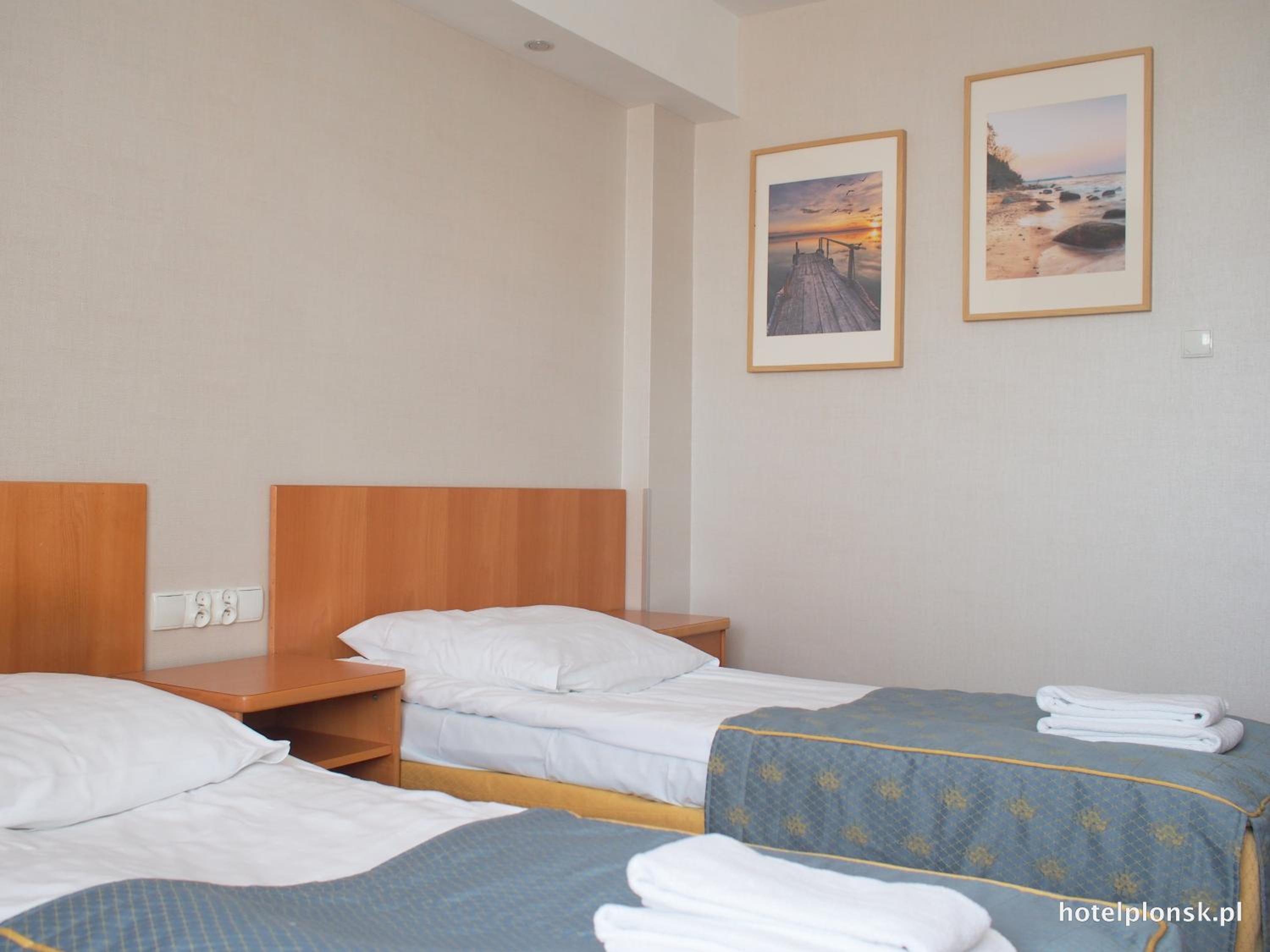 Double or Twin Room - Photo 5