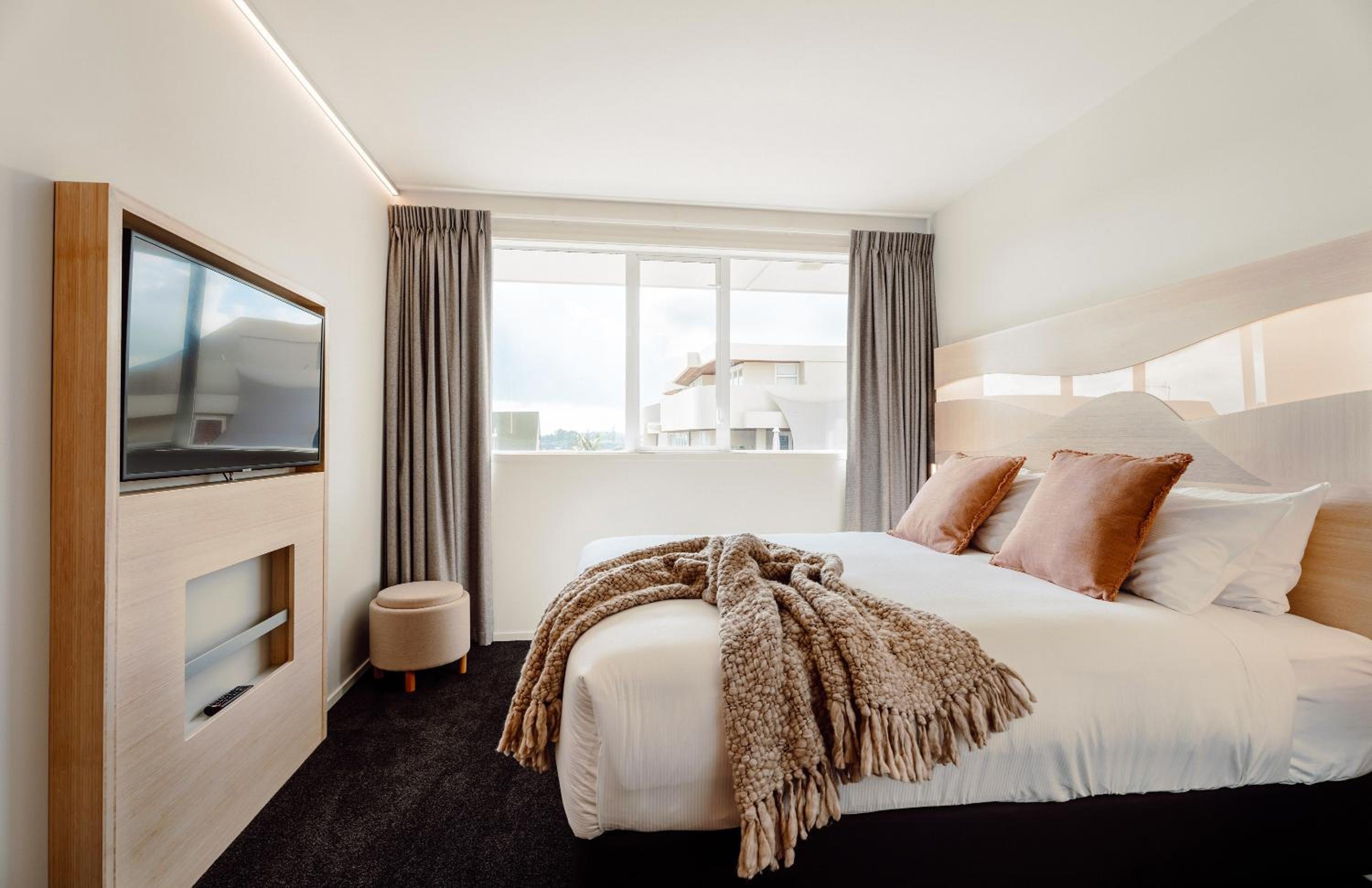 Harbor View Room - Photo 1