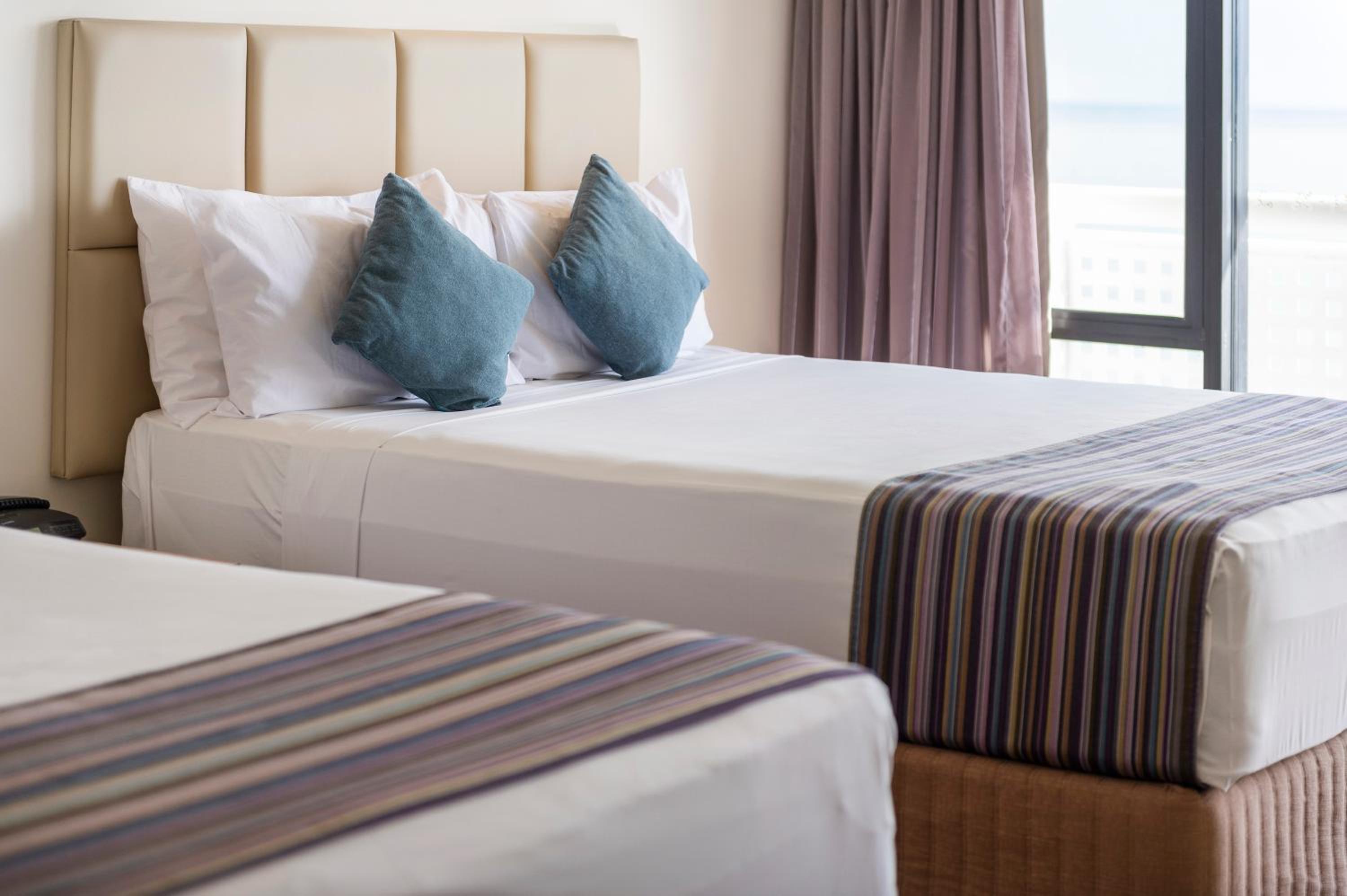 Standard Twin Room - Photo 5
