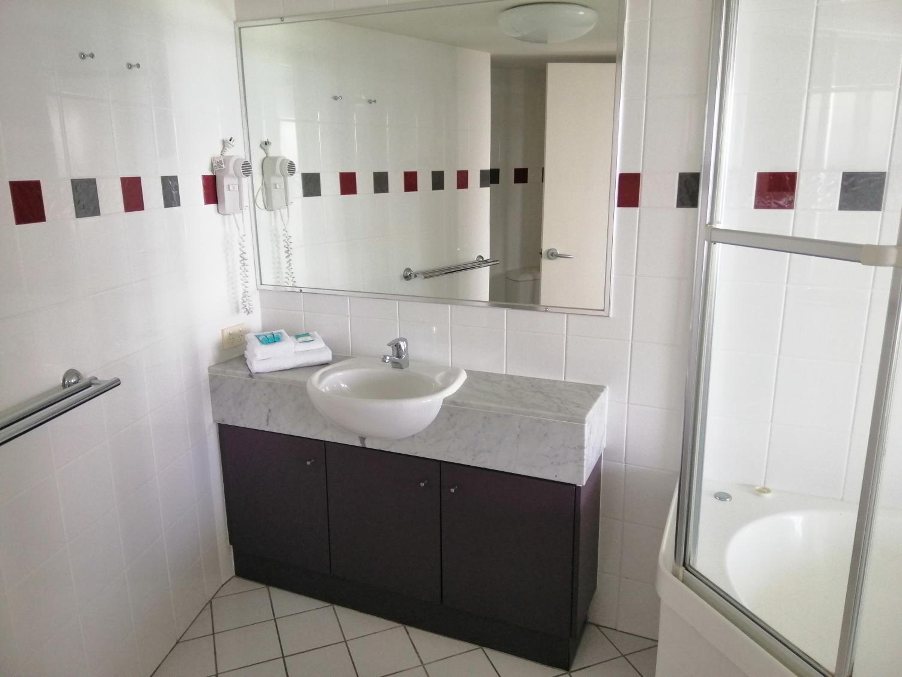 3 Bedroom Ocean View, Tower II photo 2