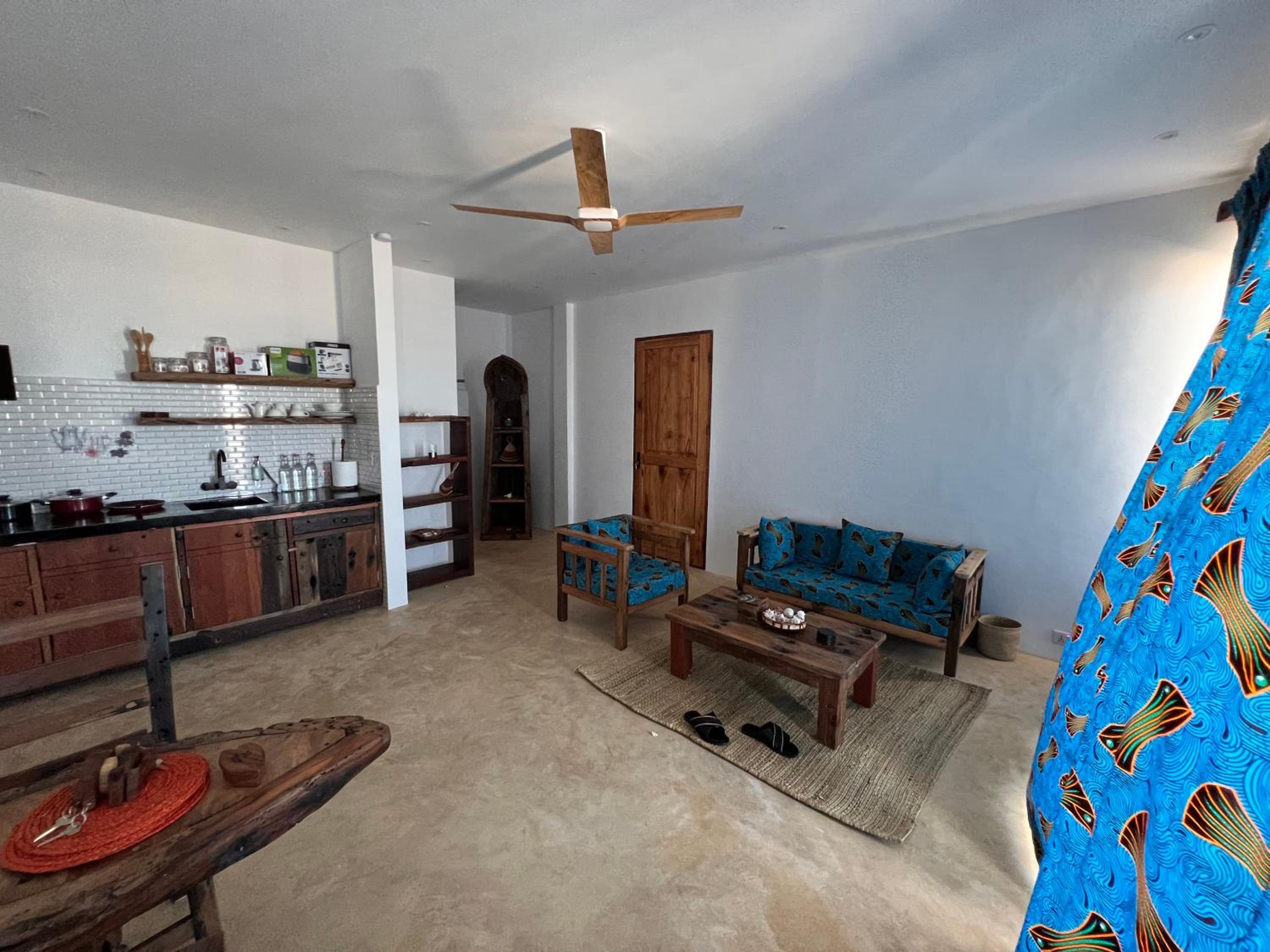 One-Bedroom Apartment - Photo 22