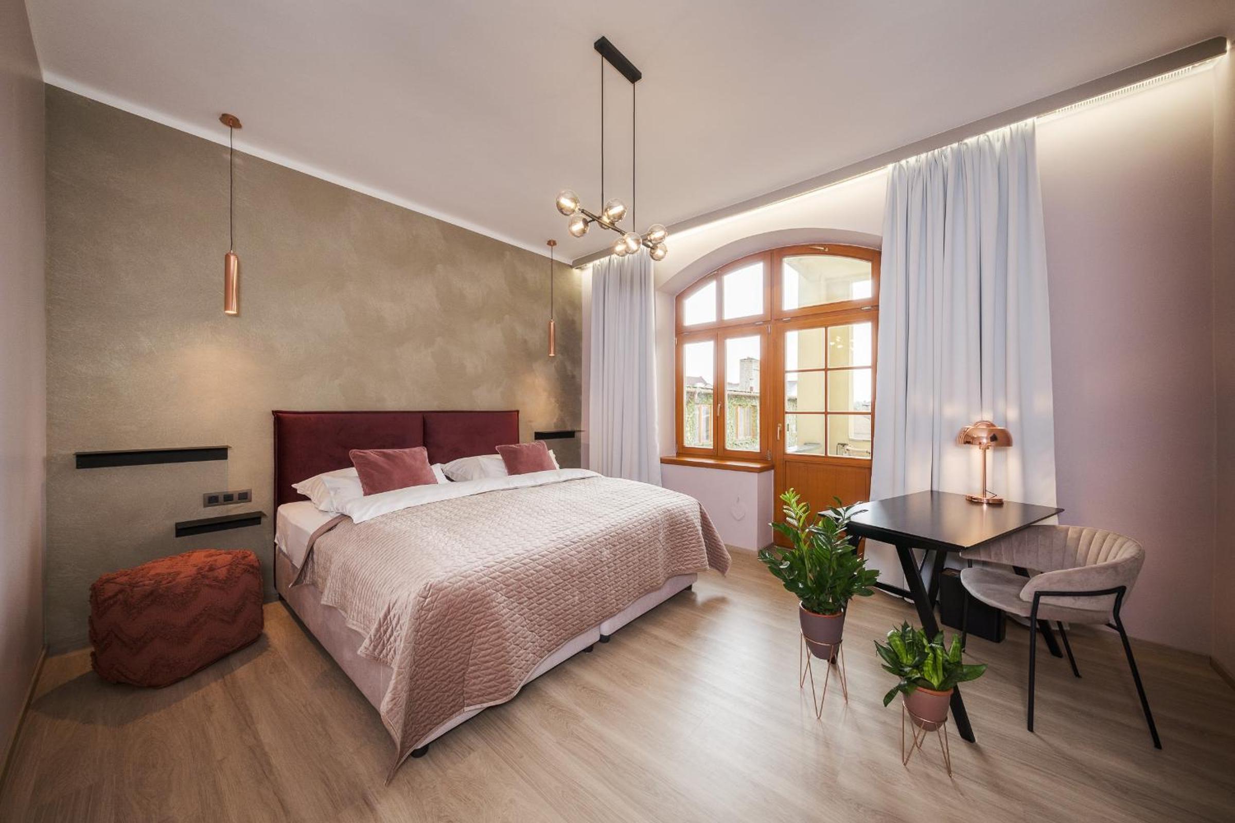Suite with Balcony photo 1