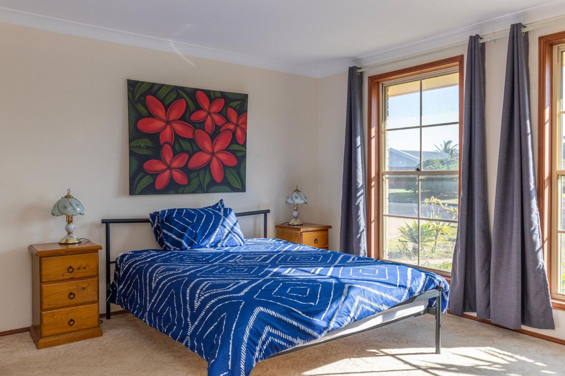 Three-Bedroom House photo 1
