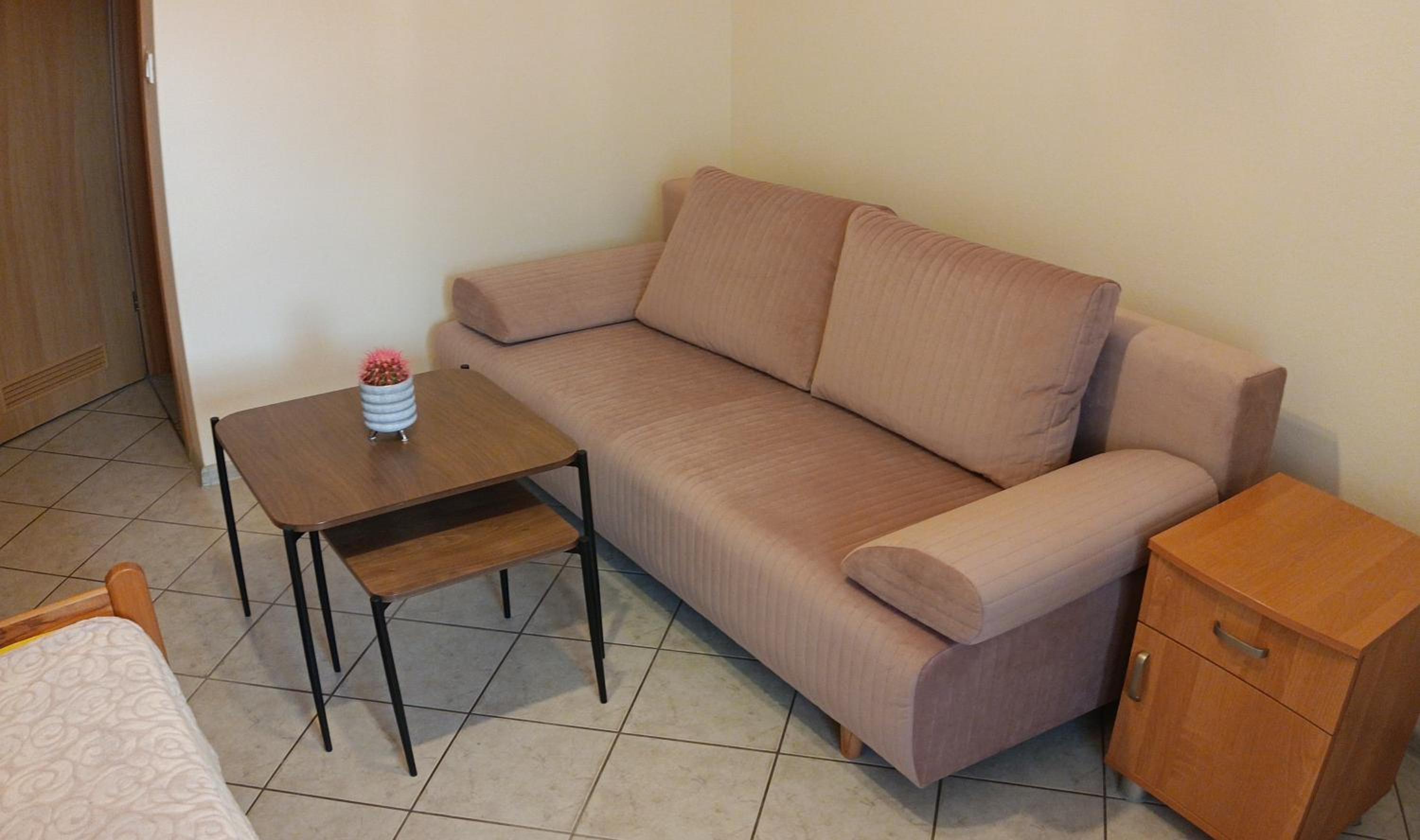 Family Room - Photo 1