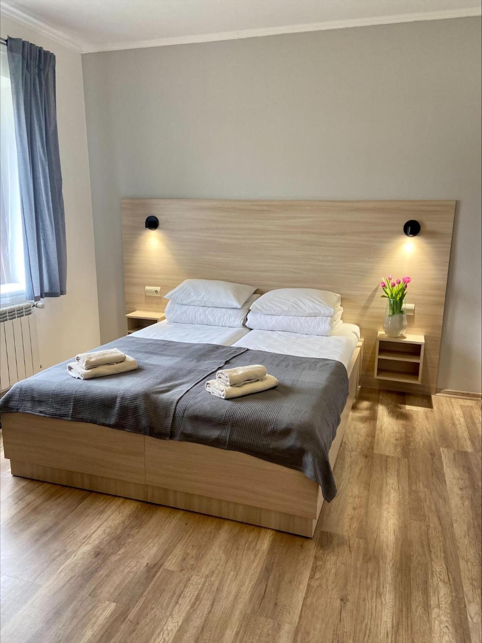 Standard Double Room photo 2