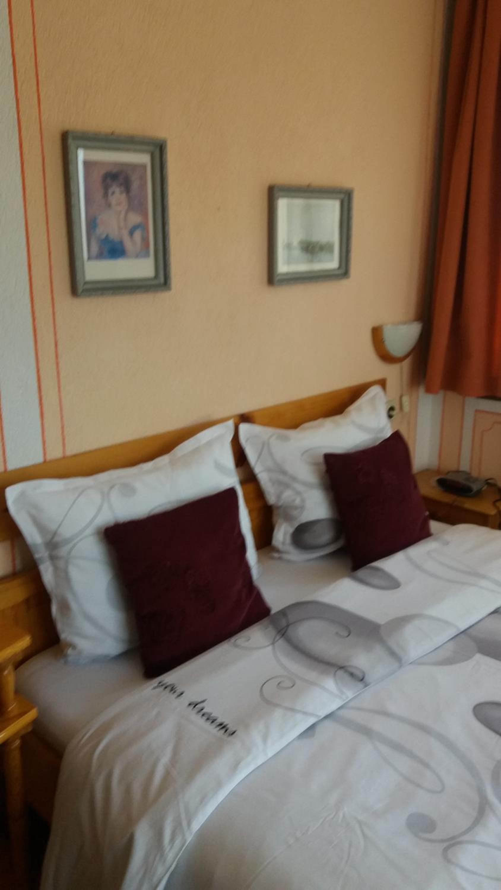 Double Room with Balcony (3 Adults) photo 1