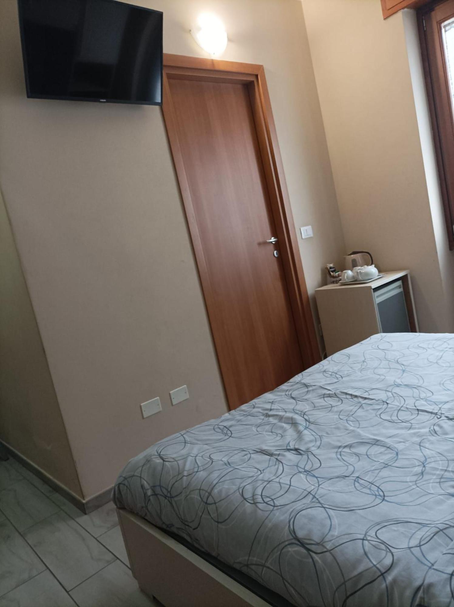 Quadruple Room - Photo 4