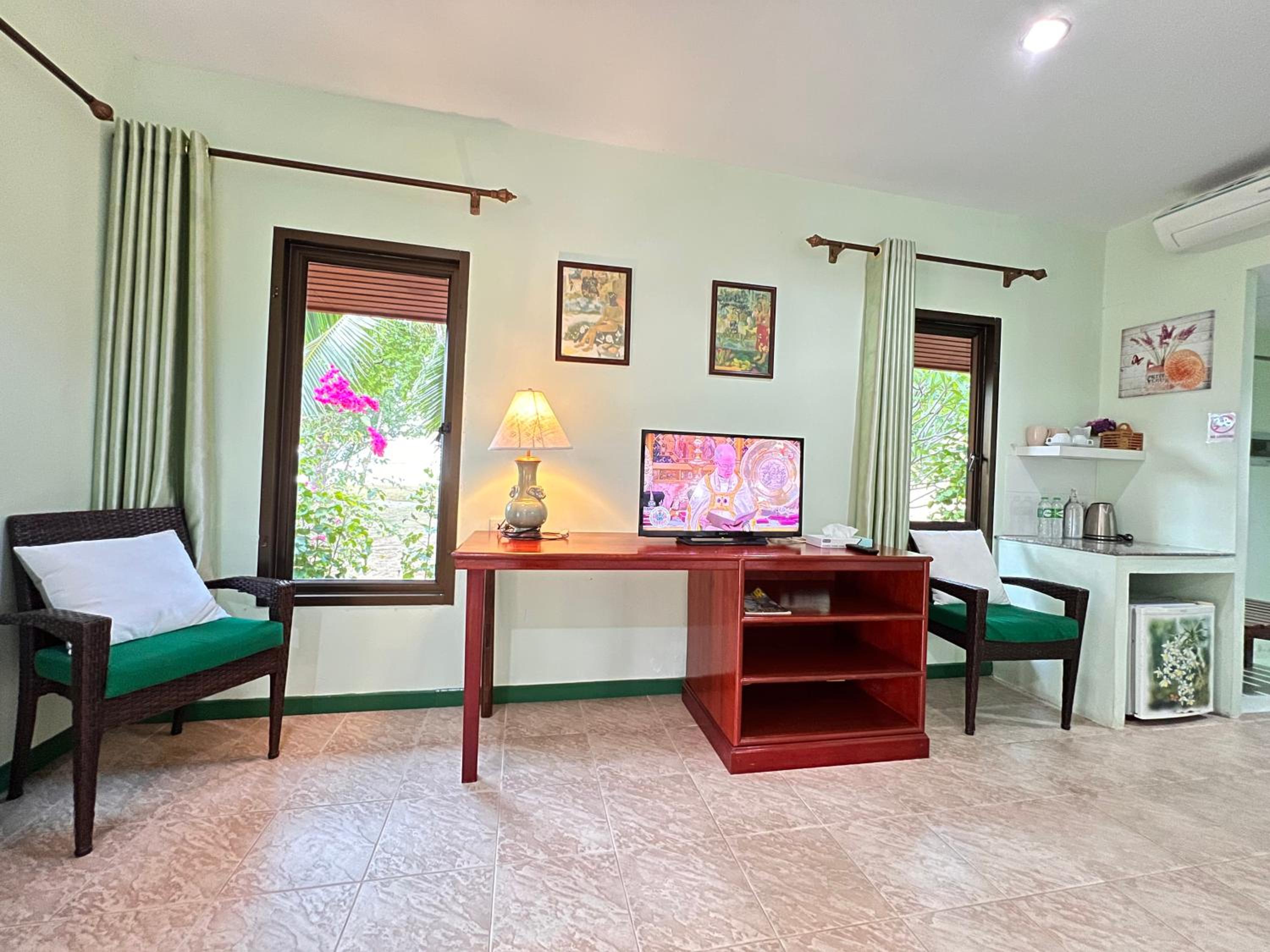 Garden Villa photo 2