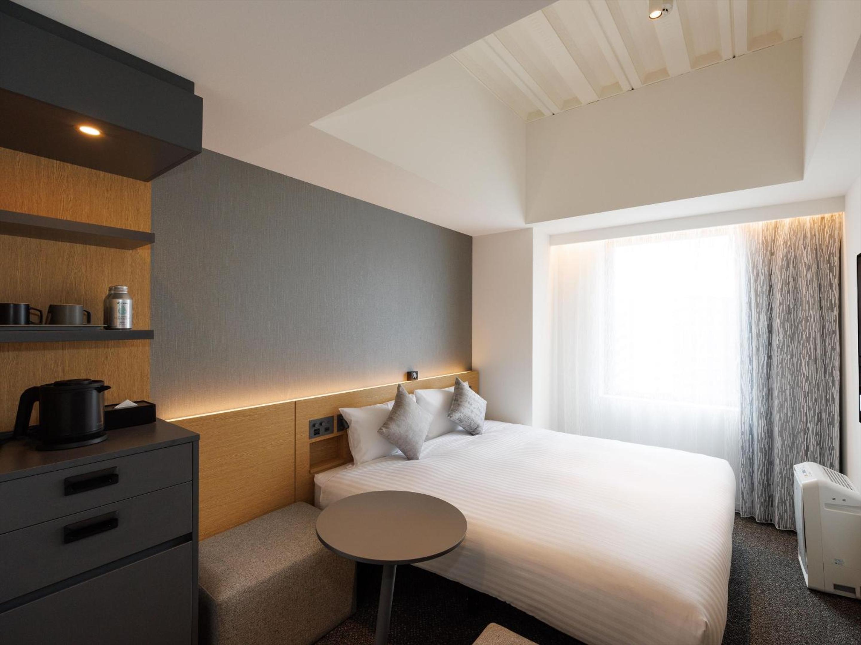Connecting Room with 4 Beds - Photo 4