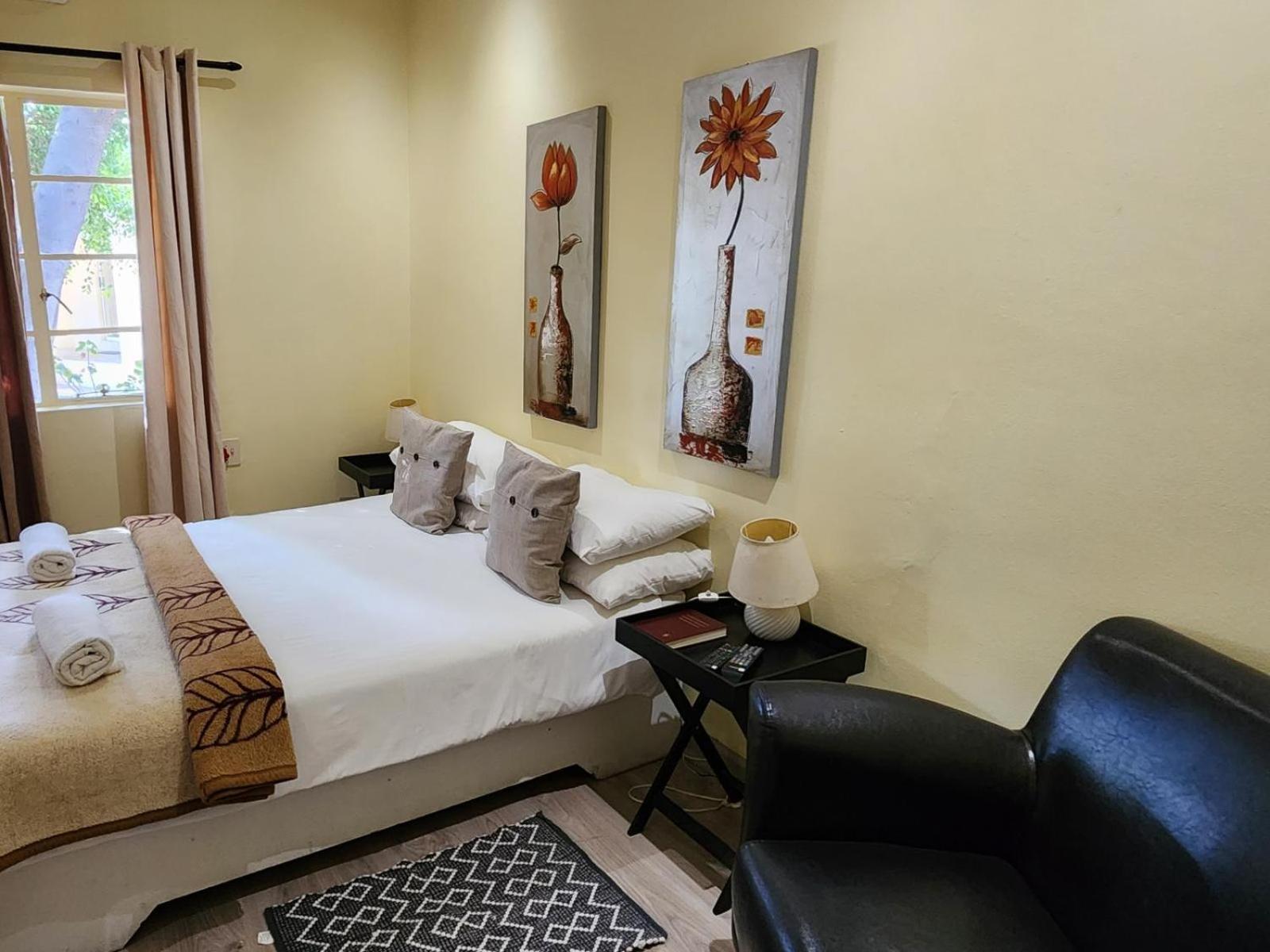 Standard Double Room - Photo 7