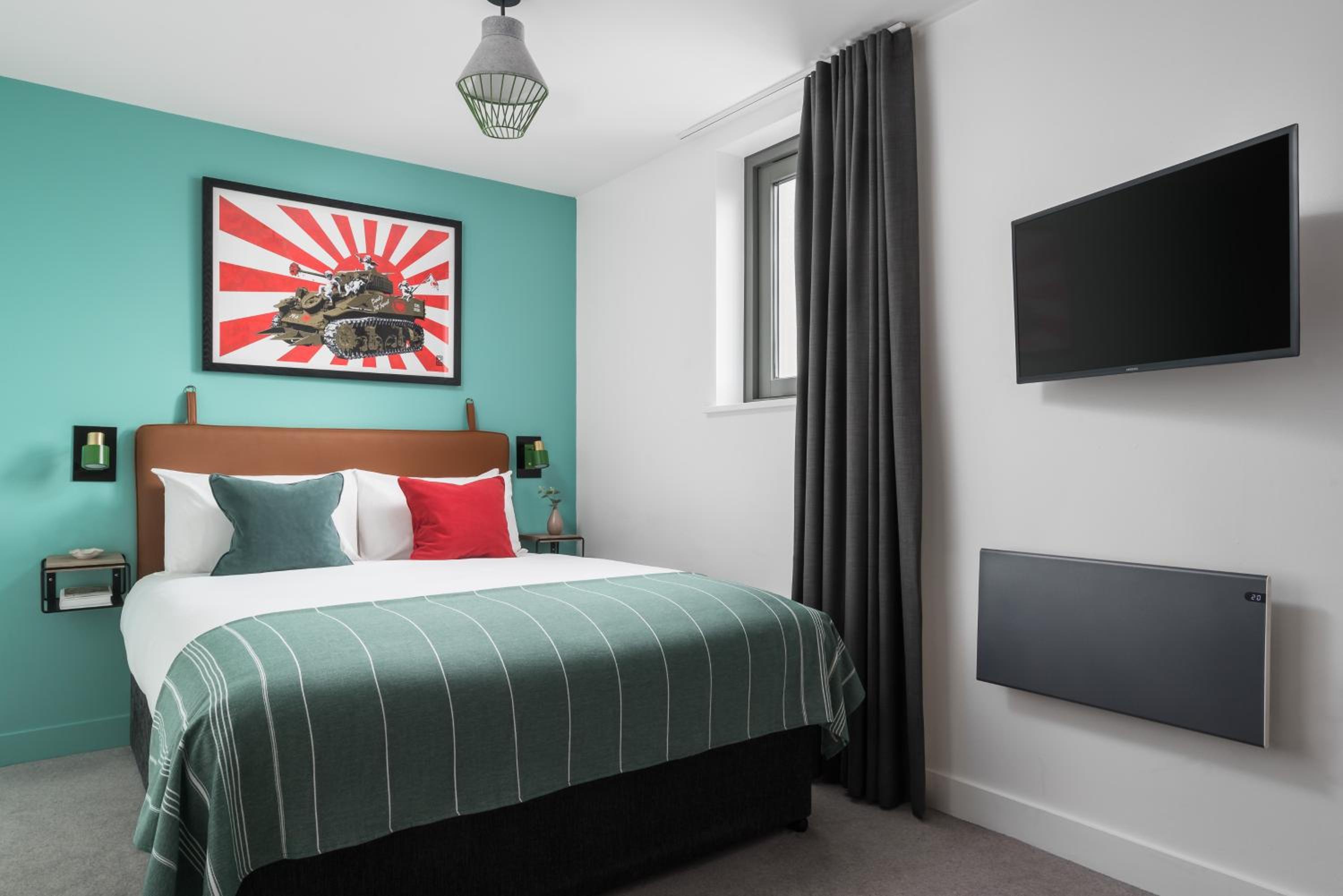 Two Bedroom Suite - Photo 12