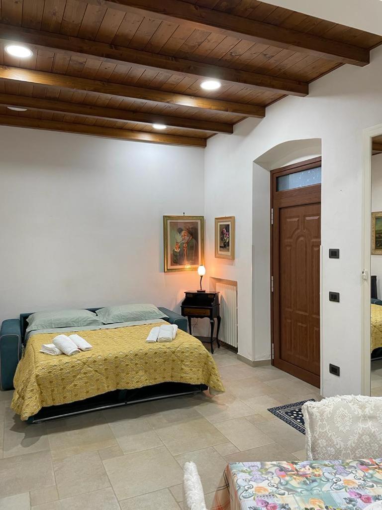 One-Bedroom House photo 2