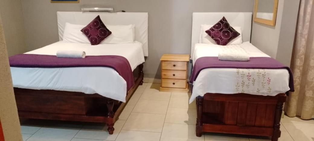 Basic Triple Room photo 1