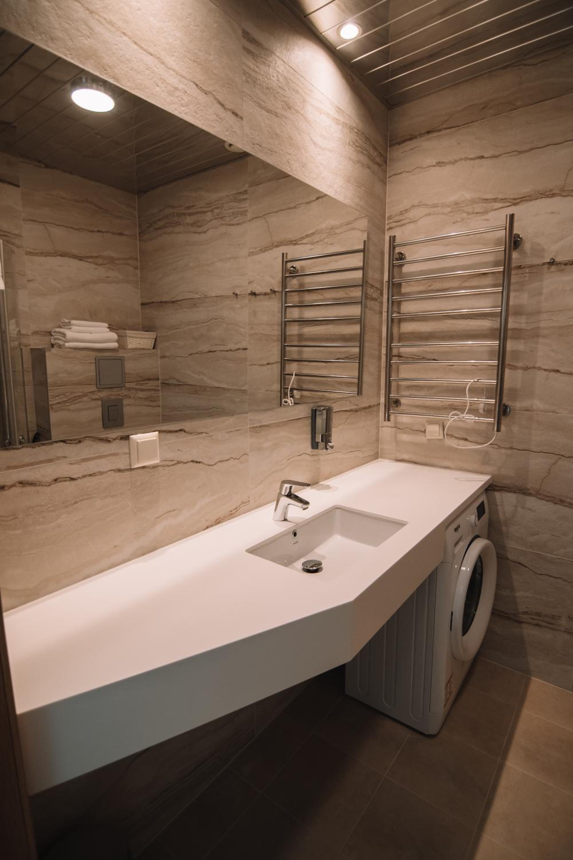 One-Bedroom Apartment - Photo 10