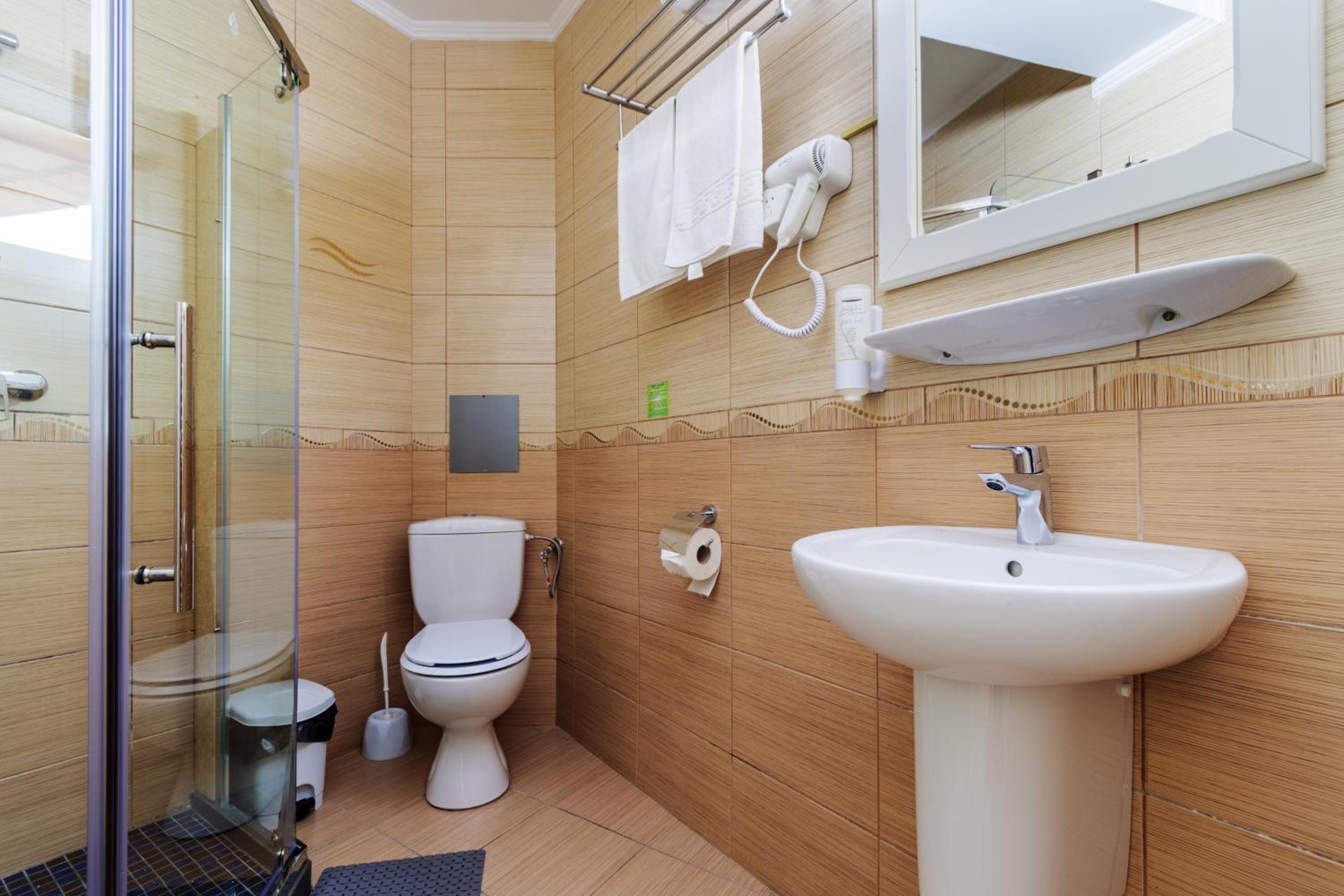 Double Room with Balcony photo 2