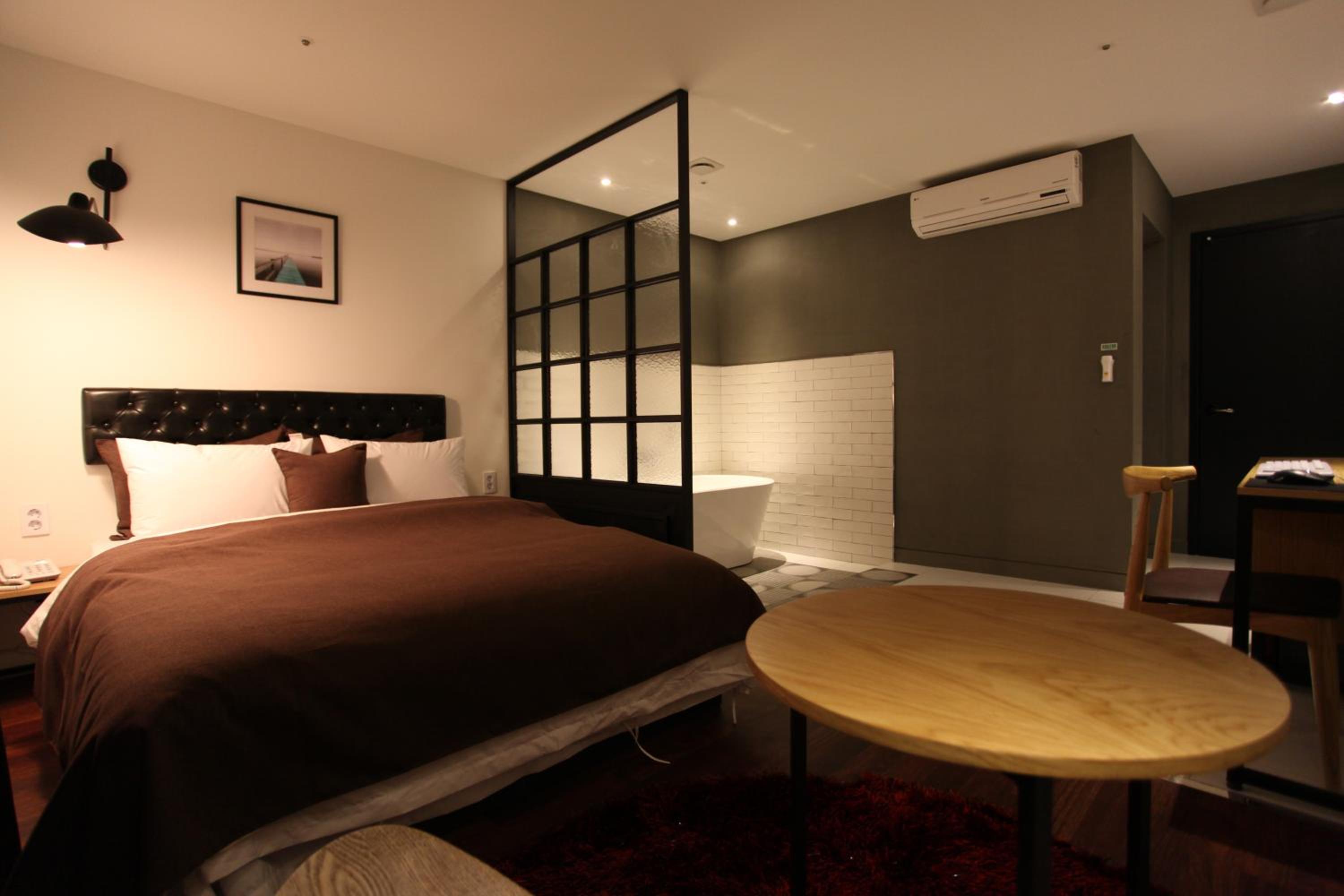 Deluxe Double Room photo 2