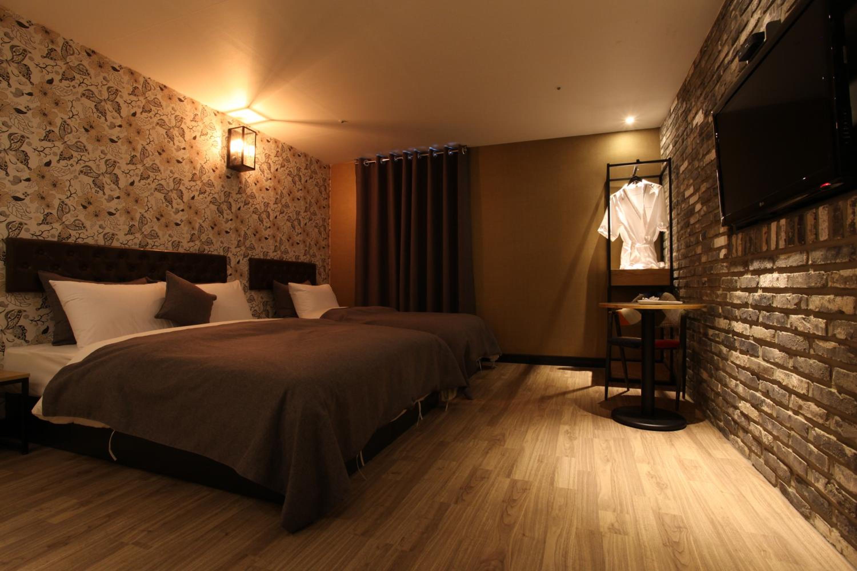 Budget Double or Twin Room photo 1