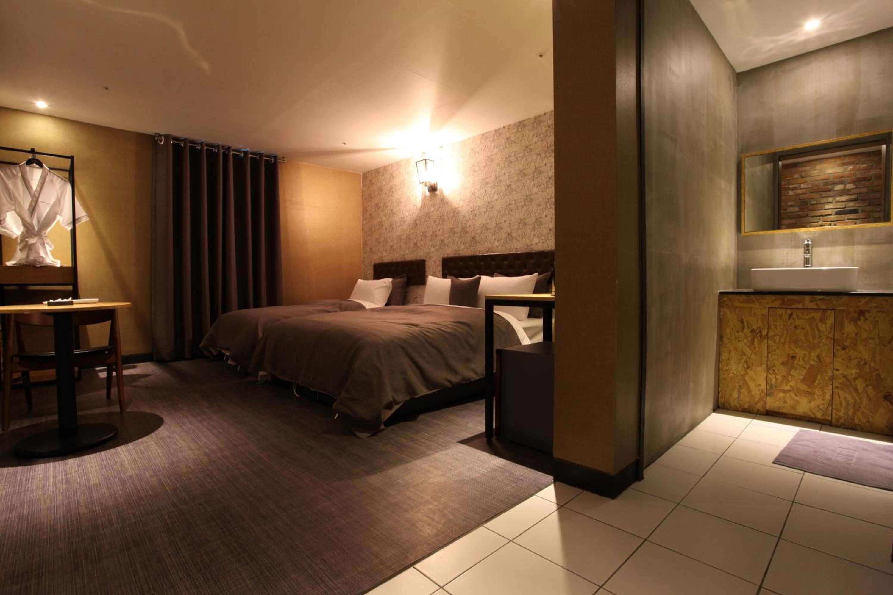 Budget Double or Twin Room photo 2