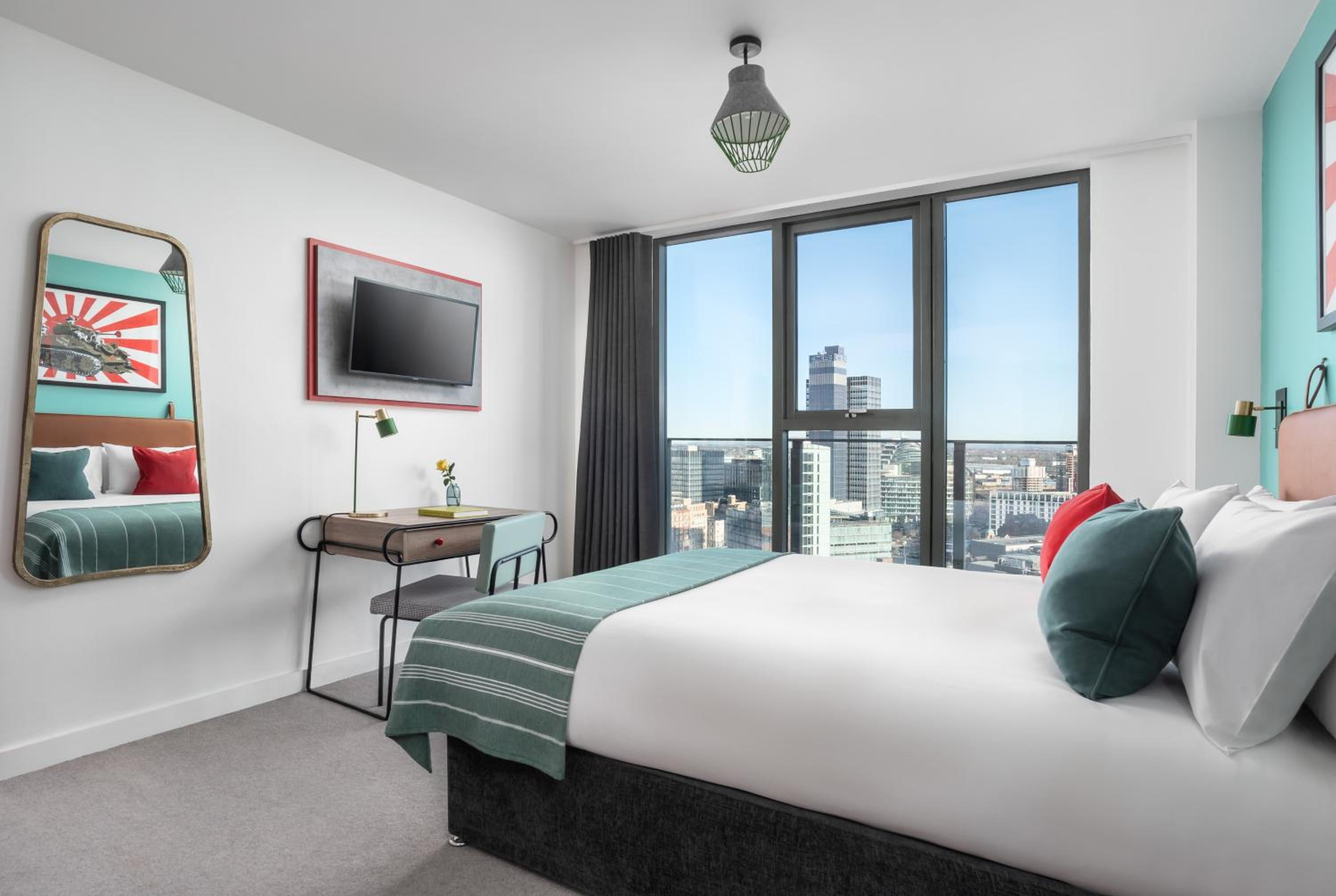 Two Bedroom Suite - Photo 23