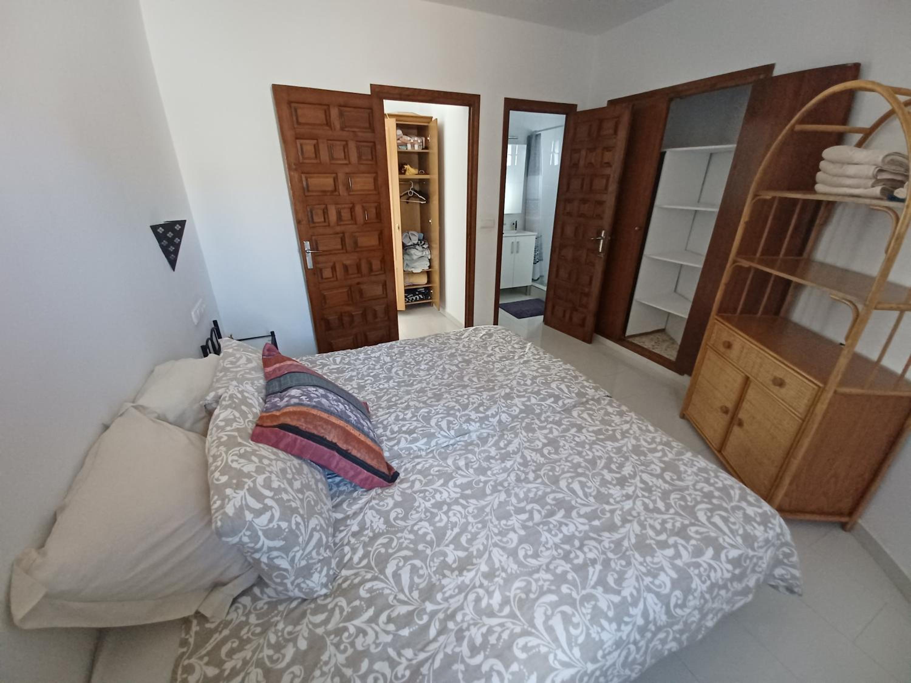 Casa de cuatro habitaciones